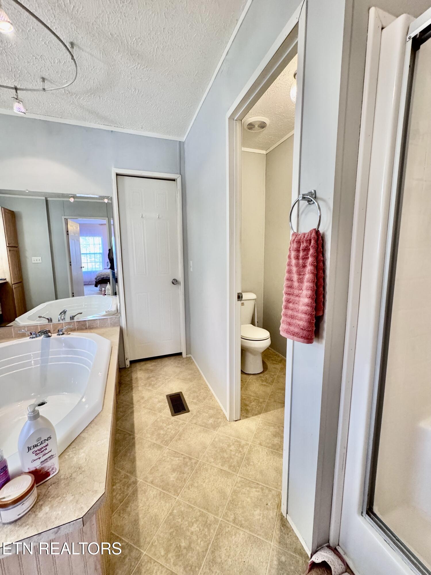 9202 Strawberry Plains Pike Strawberry Plains TN 37871