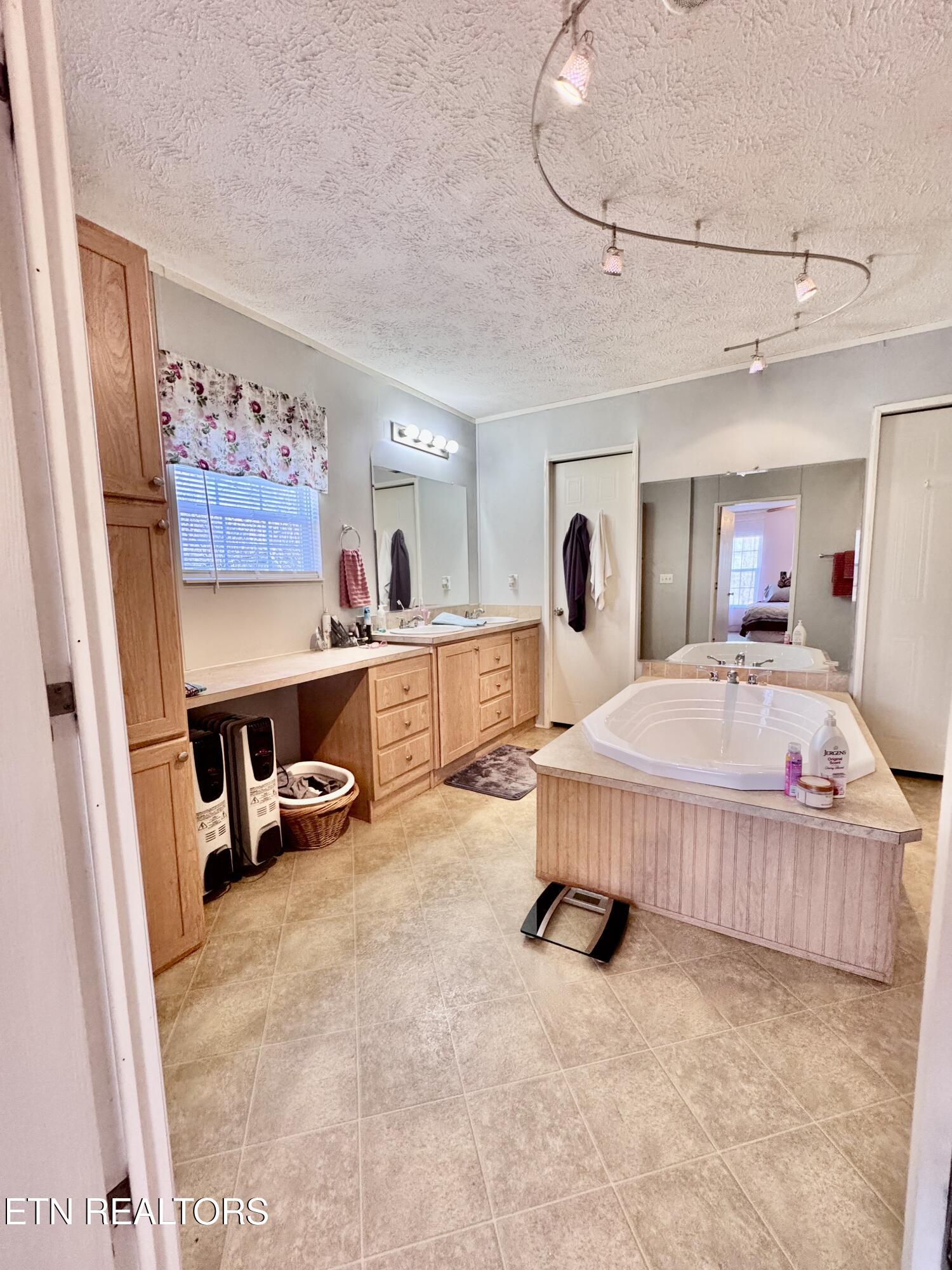 9202 Strawberry Plains Pike Strawberry Plains TN 37871