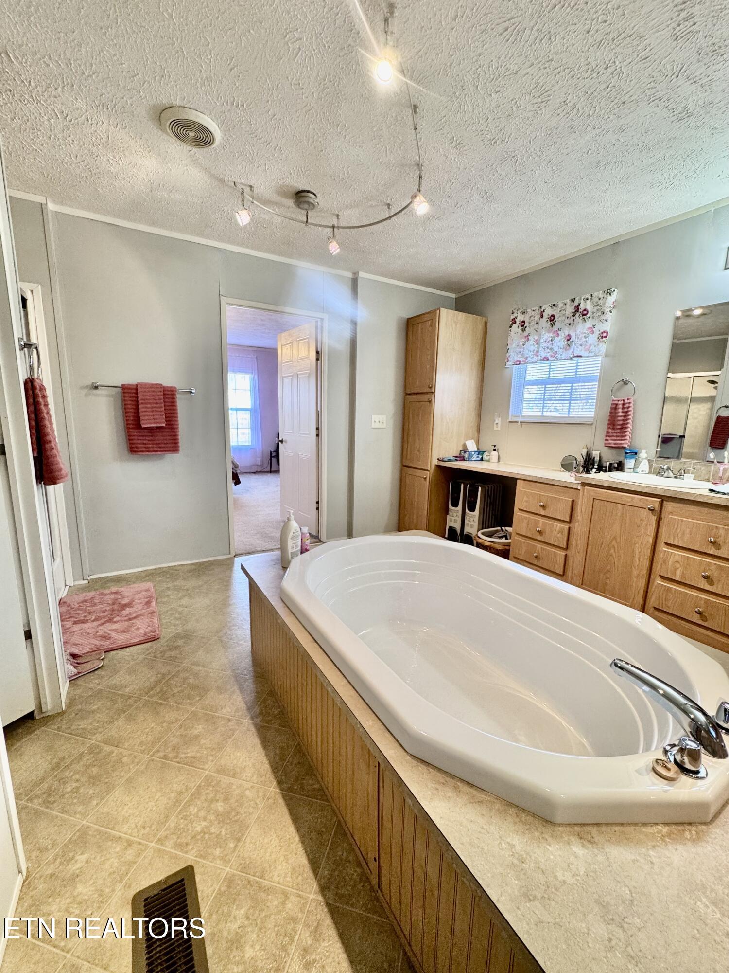 9202 Strawberry Plains Pike Strawberry Plains TN 37871