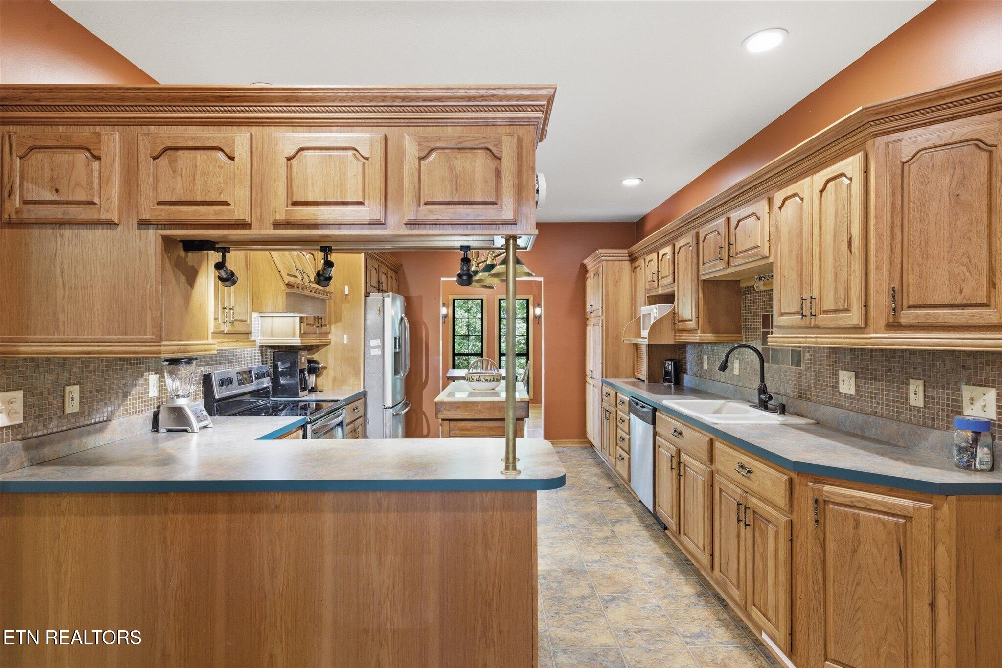 201 Clear Point Lane Pigeon Forge TN 37863