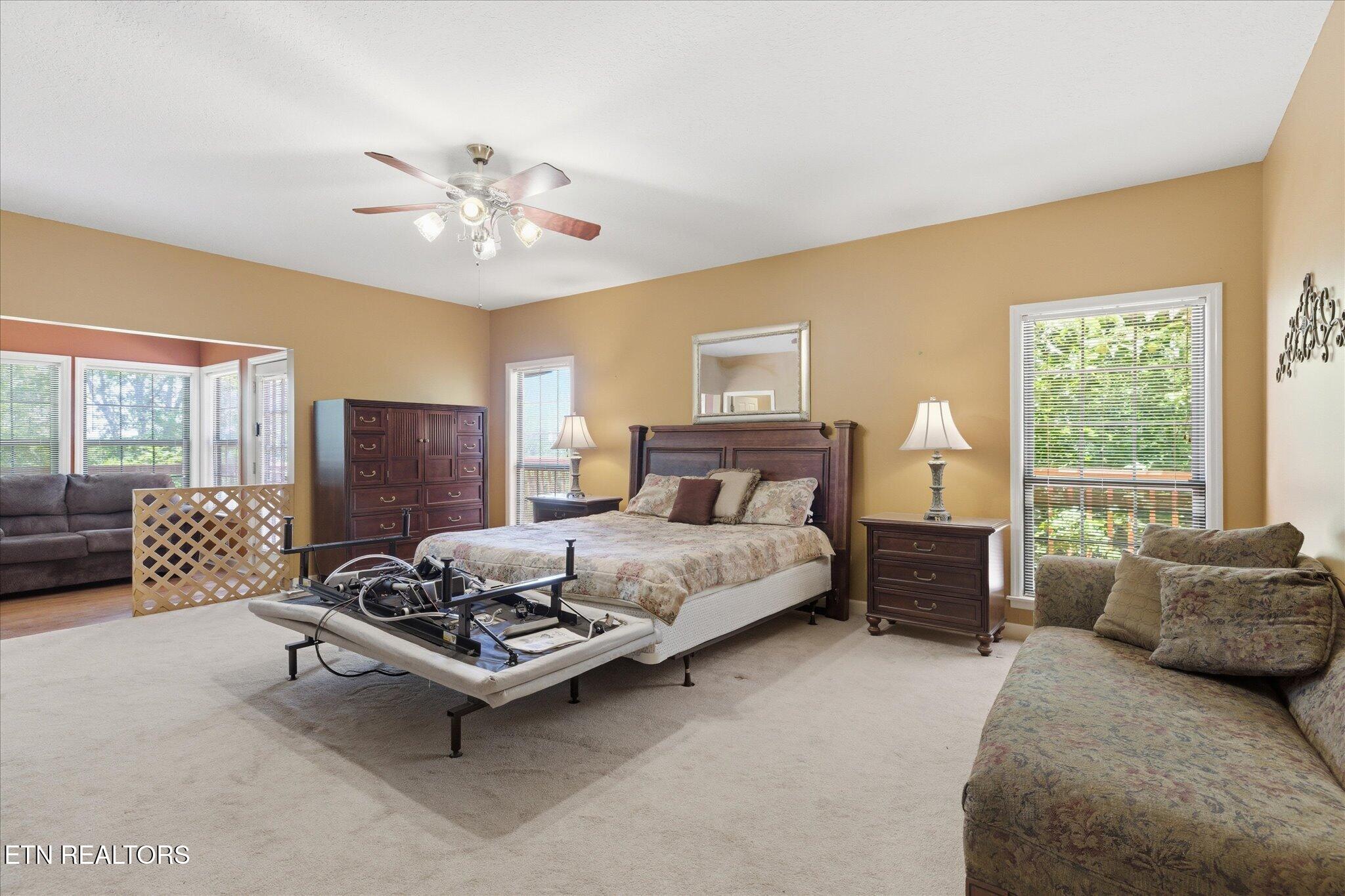 201 Clear Point Lane Pigeon Forge TN 37863