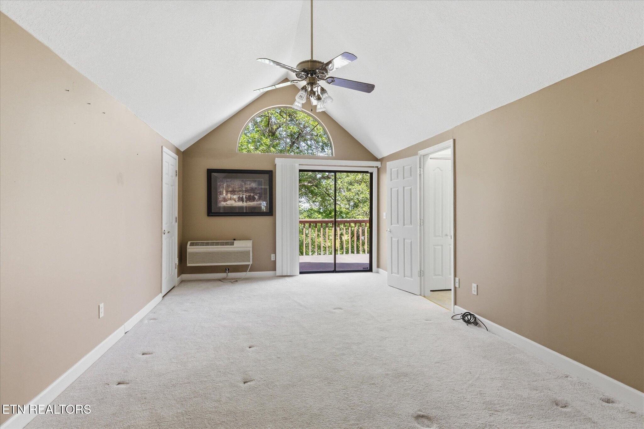 201 Clear Point Lane Pigeon Forge TN 37863