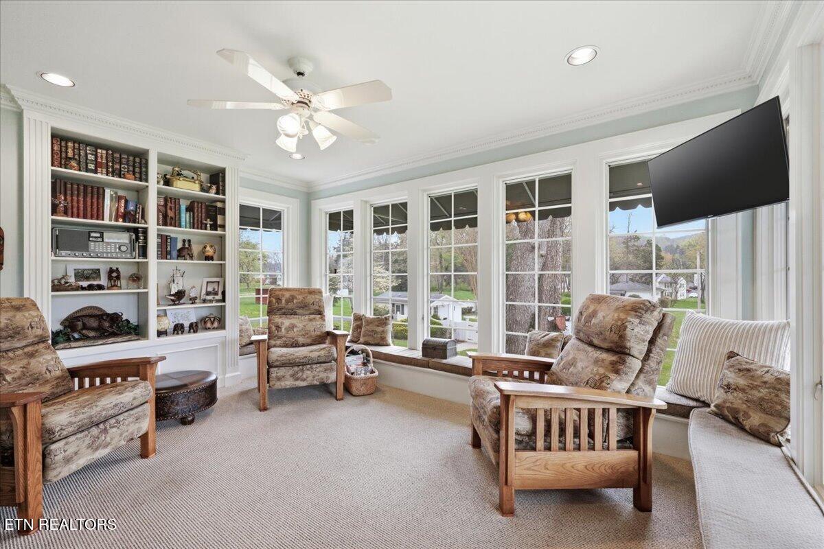 607 S Charles G Seivers Boulevard Clinton TN 37716