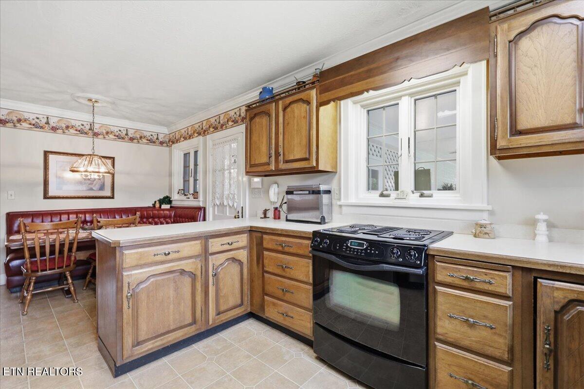 607 S Charles G Seivers Boulevard Clinton TN 37716