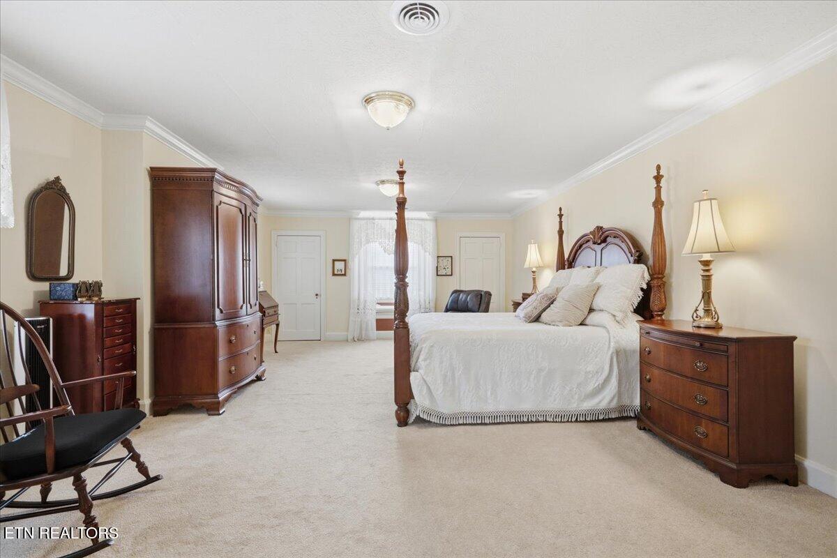 607 S Charles G Seivers Boulevard Clinton TN 37716