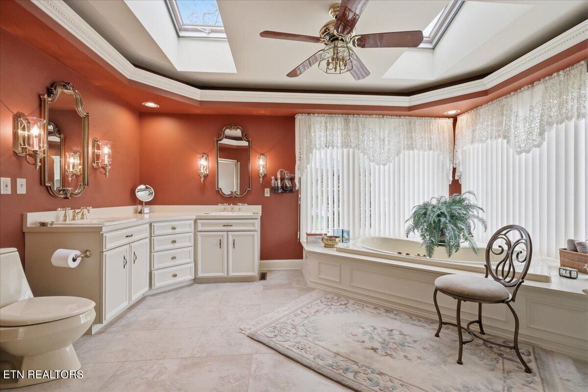 607 S Charles G Seivers Boulevard Clinton TN 37716