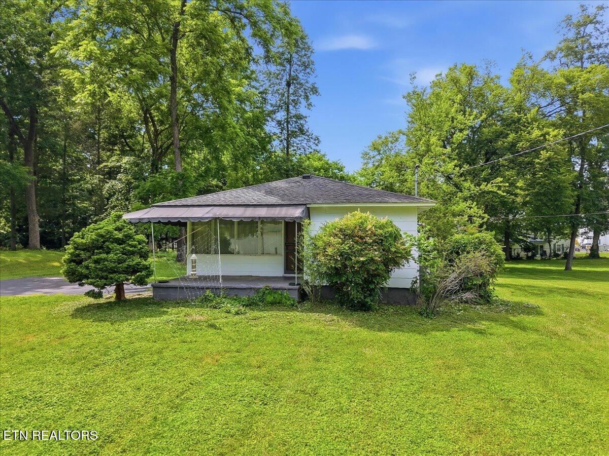 607 S Charles G Seivers Boulevard Clinton TN 37716