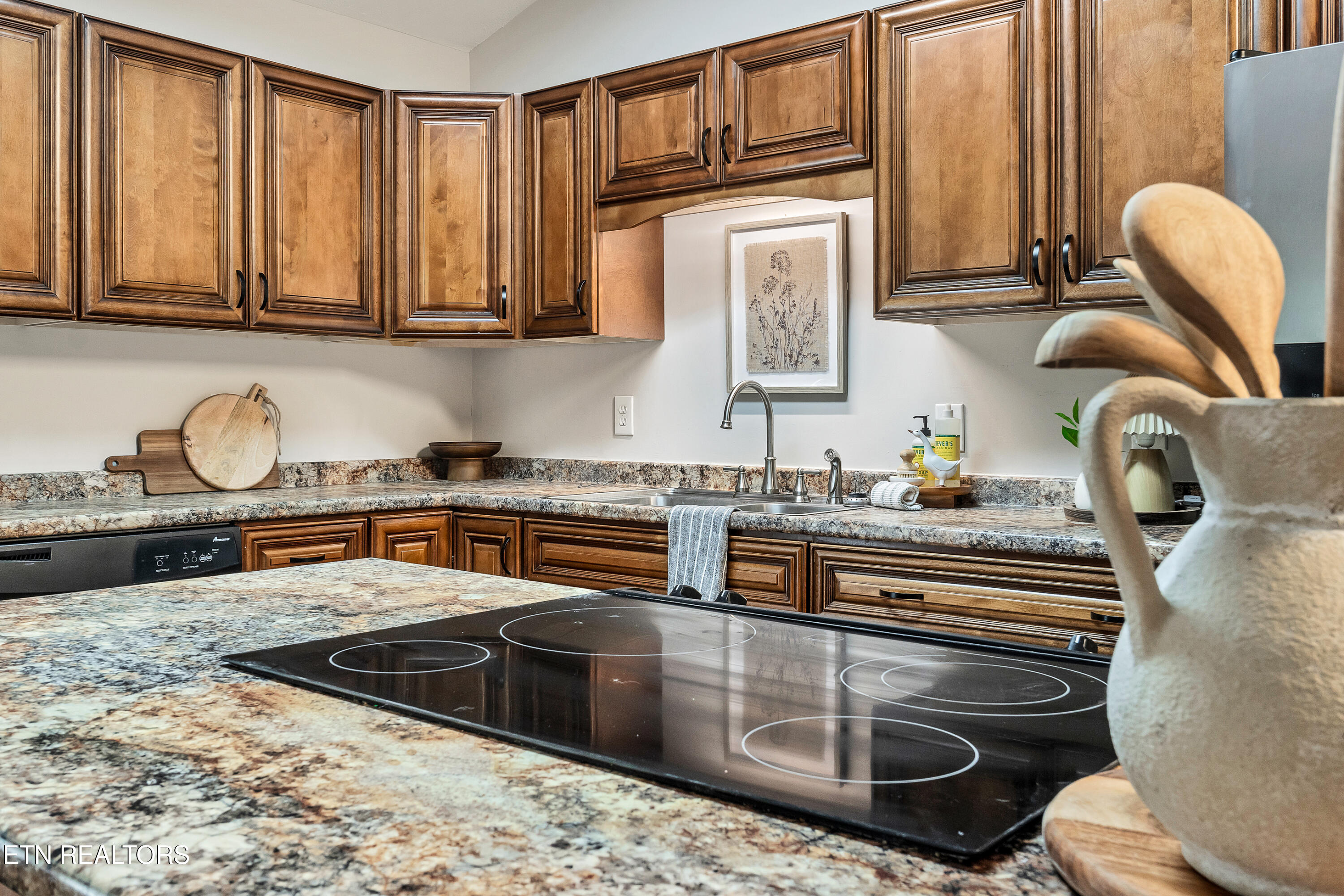 2802 Country Meadows Lane Maryville TN 37803