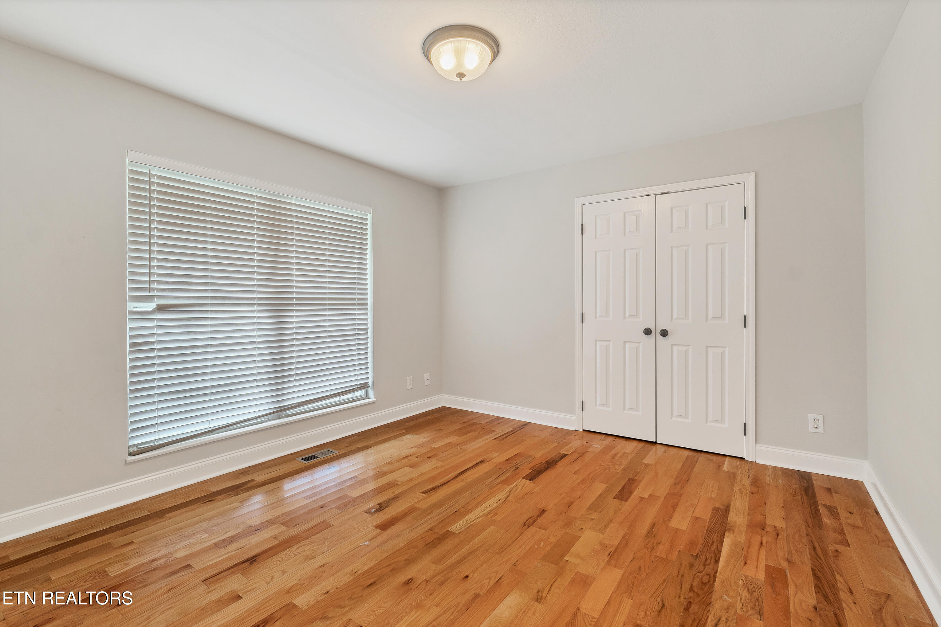 2802 Country Meadows Lane Maryville TN 37803