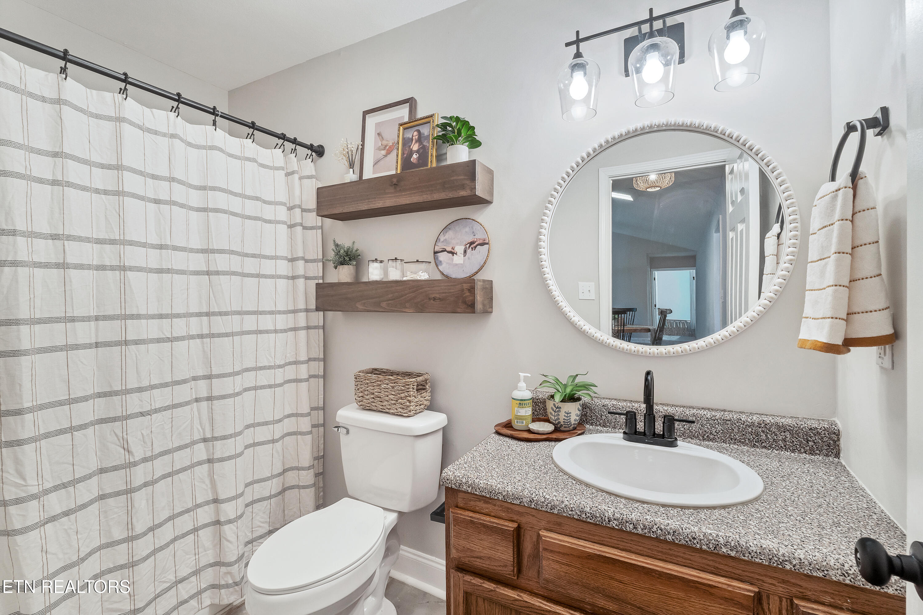 2802 Country Meadows Lane Maryville TN 37803