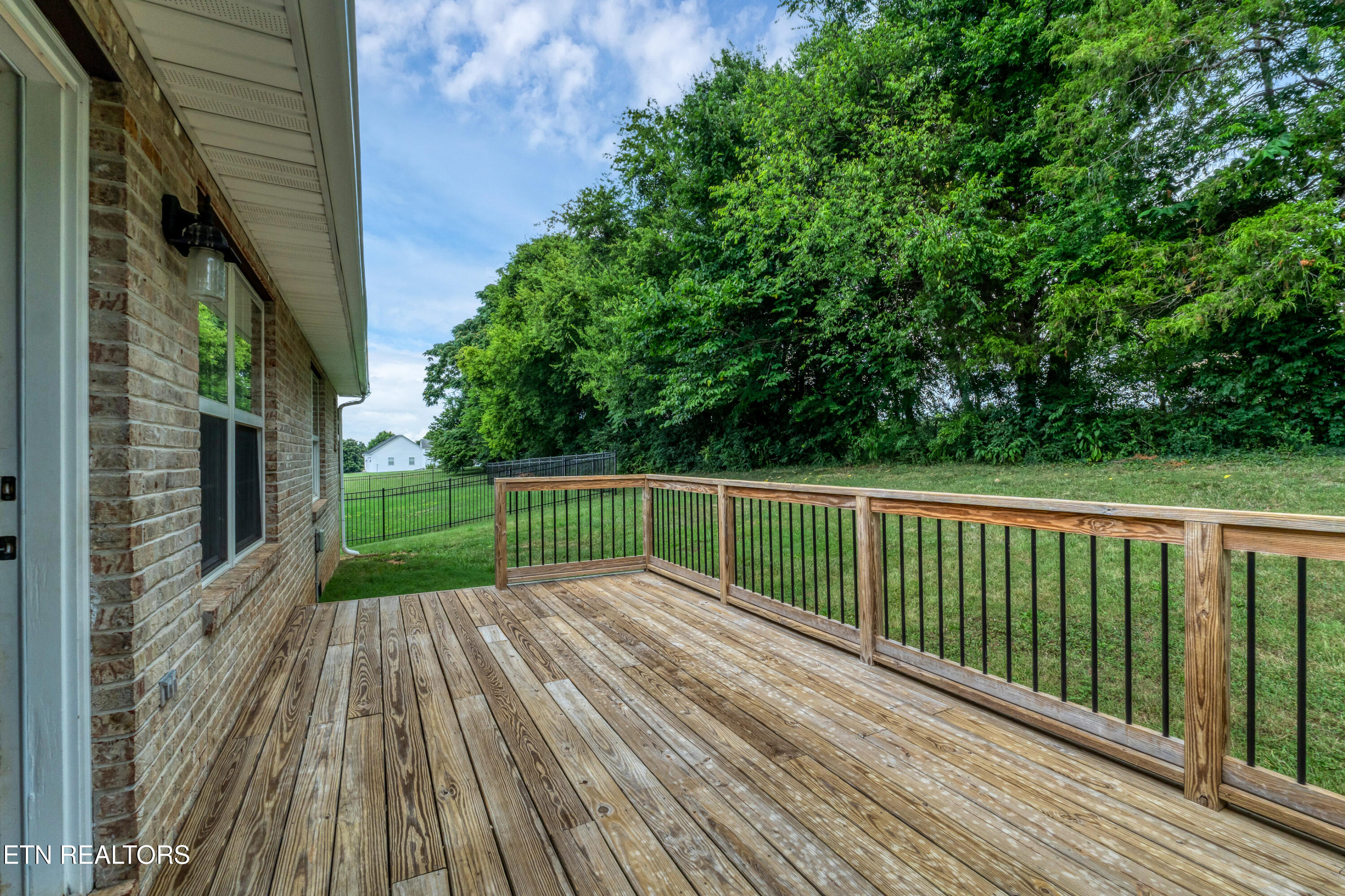 2802 Country Meadows Lane Maryville TN 37803