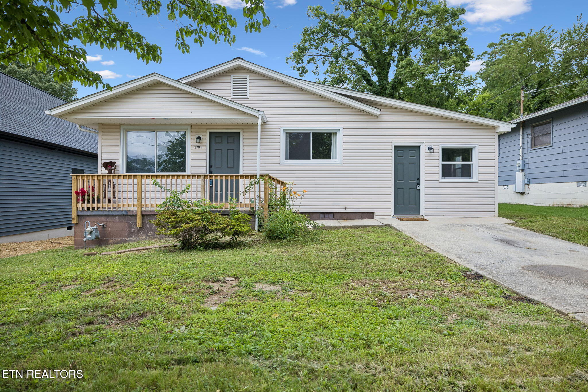 2705 NE Spencer Street Knoxville TN 37917