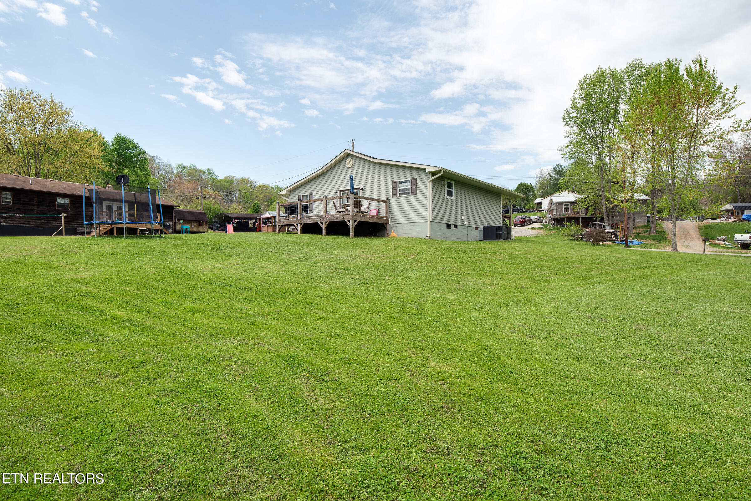121 Willow Creek Road Wartburg TN 37887
