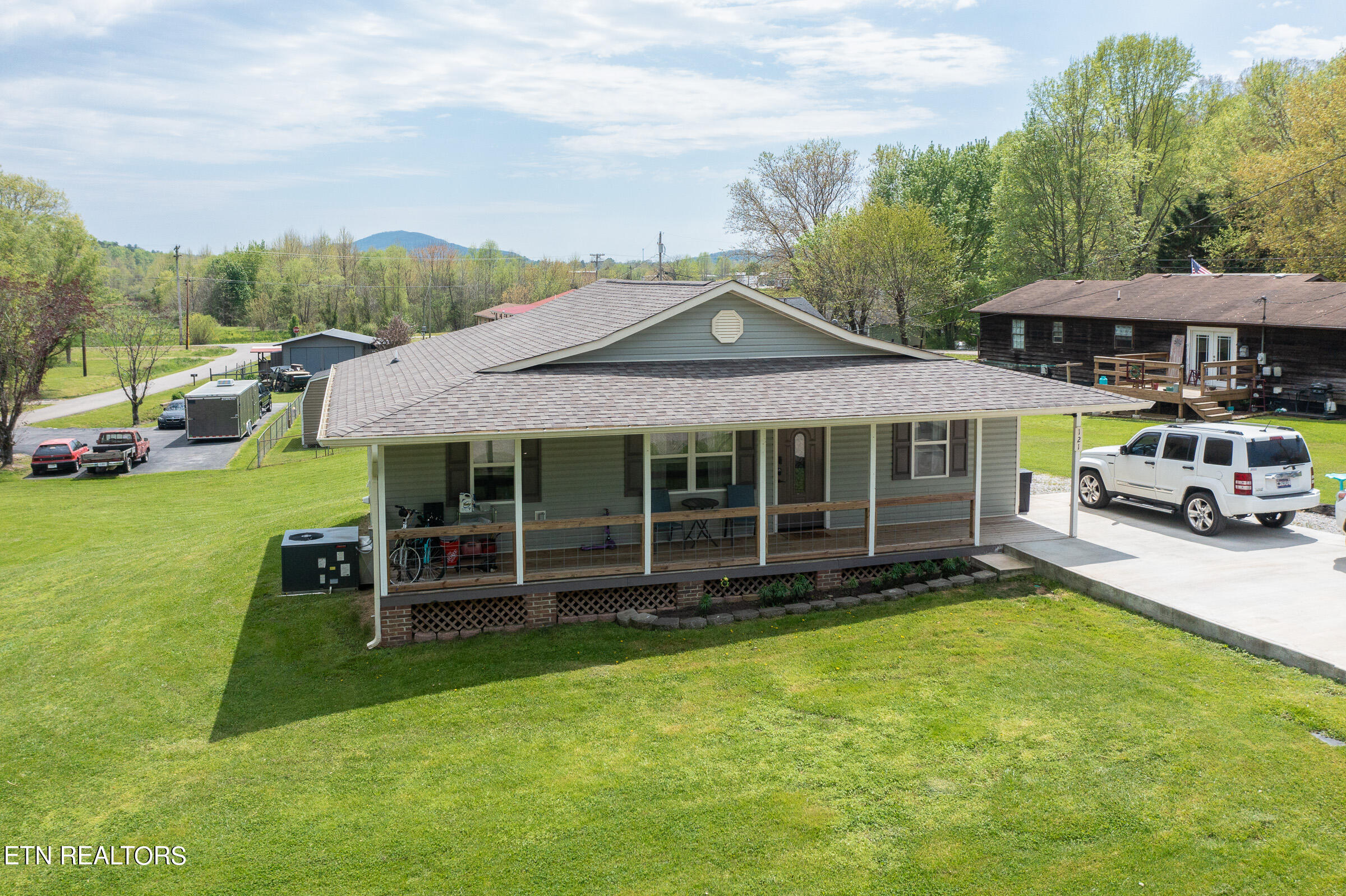 121 Willow Creek Road Wartburg TN 37887