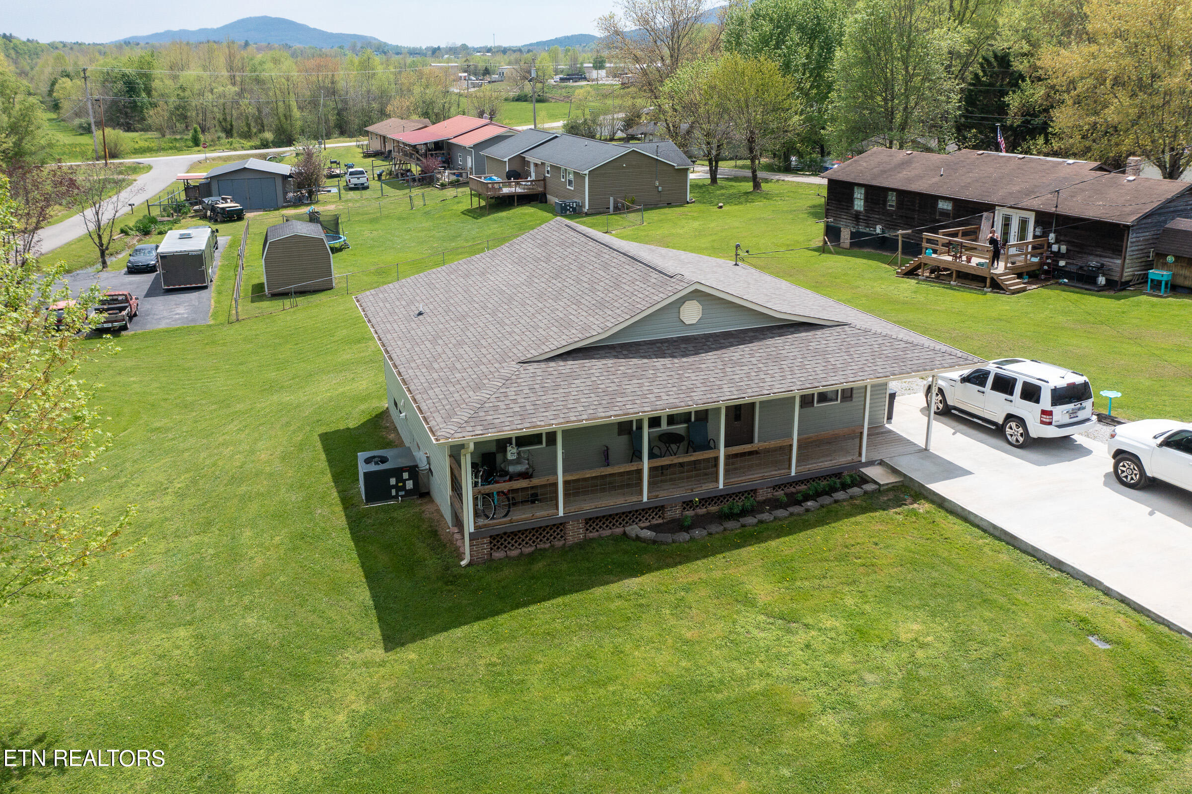 121 Willow Creek Road Wartburg TN 37887