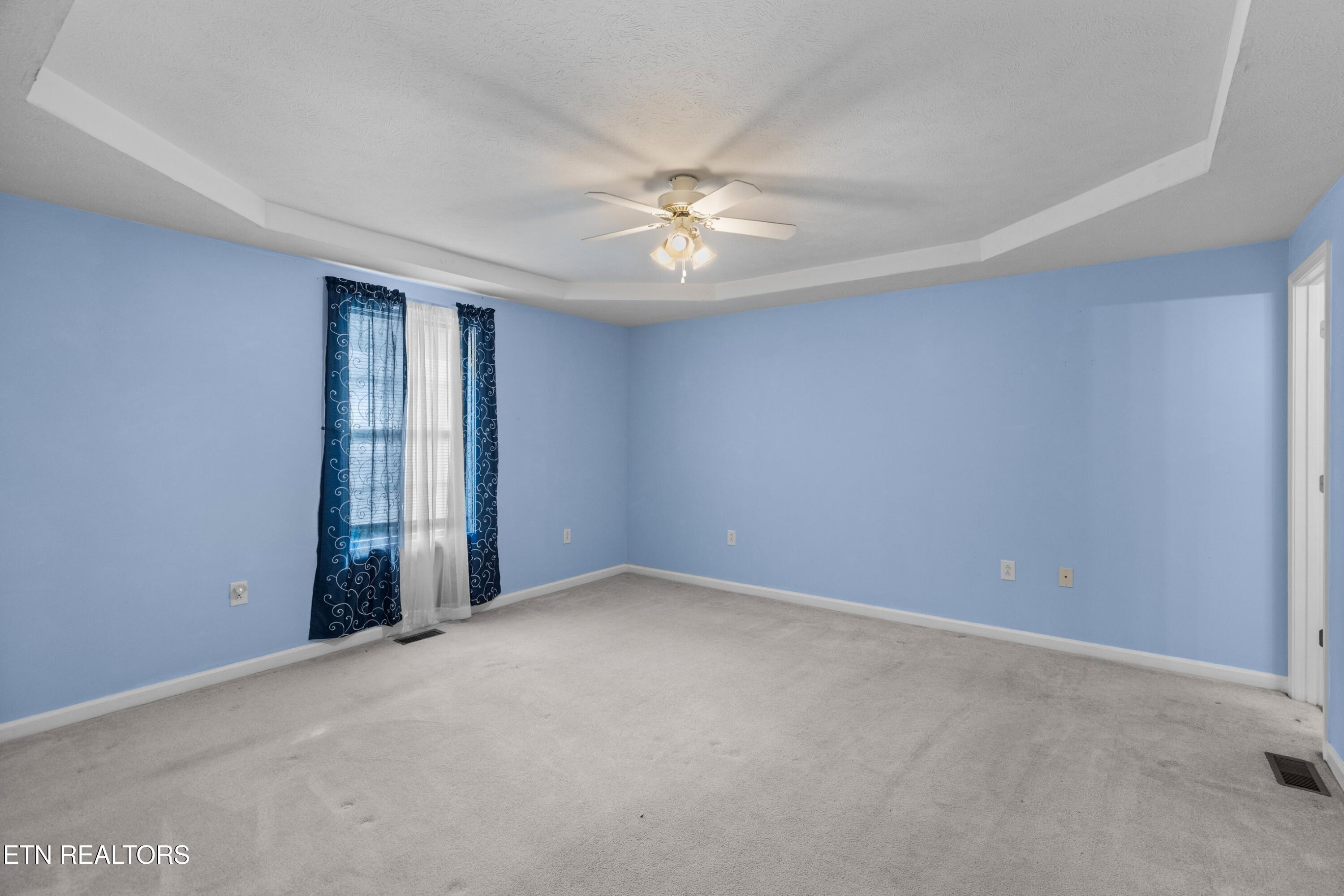 833 Thomas Farms Drive Jefferson City TN 37760