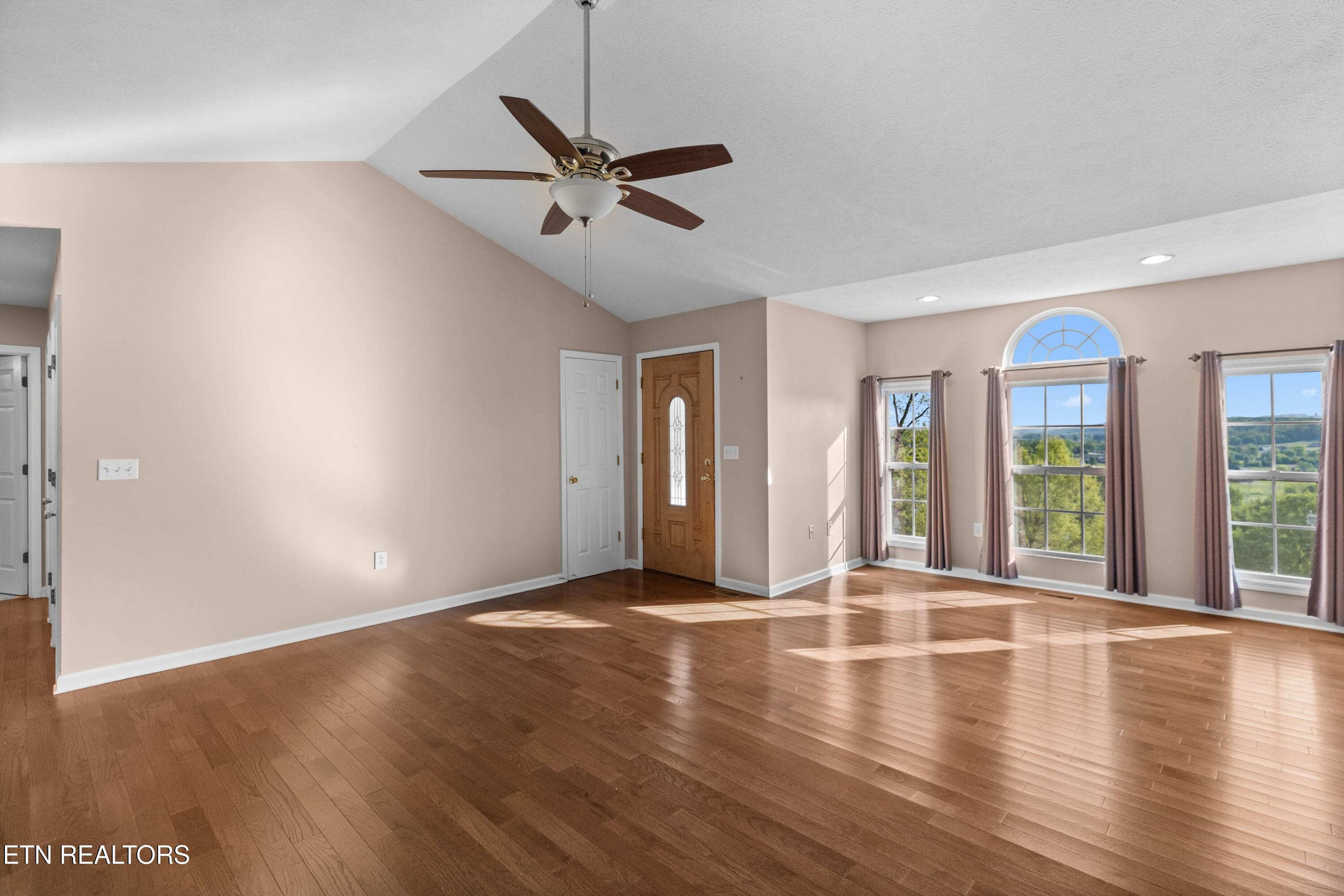 833 Thomas Farms Drive Jefferson City TN 37760