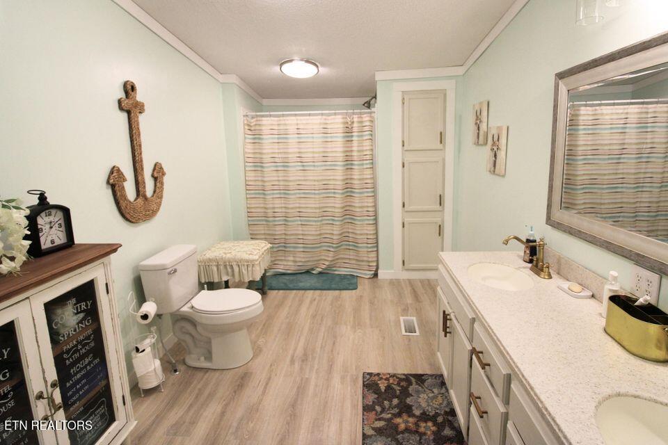 1680 Canal Lane Dandridge TN 37725