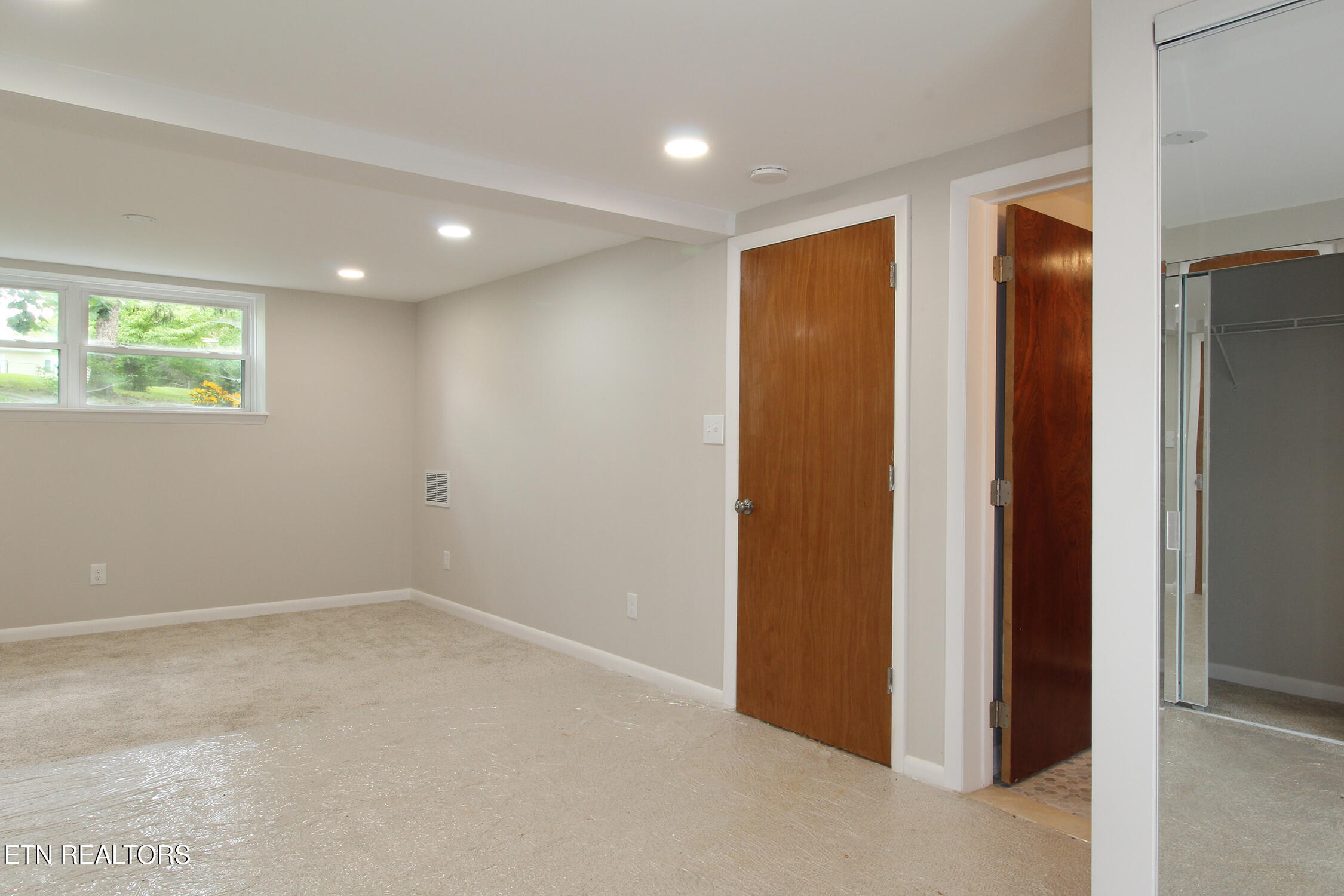 7604 SW Kingsbury Drive Knoxville TN 37919
