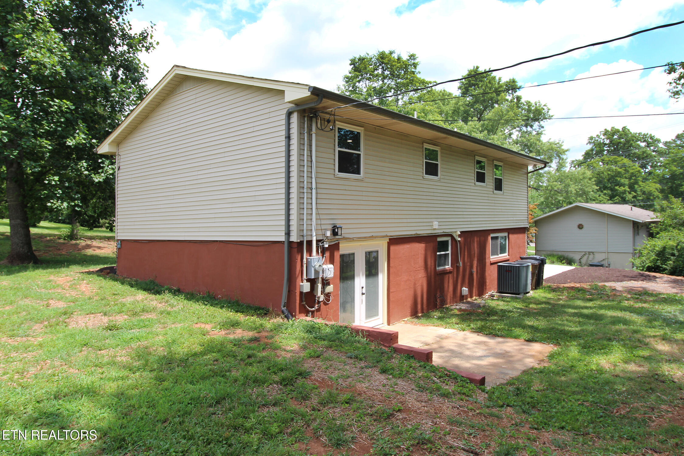 7604 SW Kingsbury Drive Knoxville TN 37919