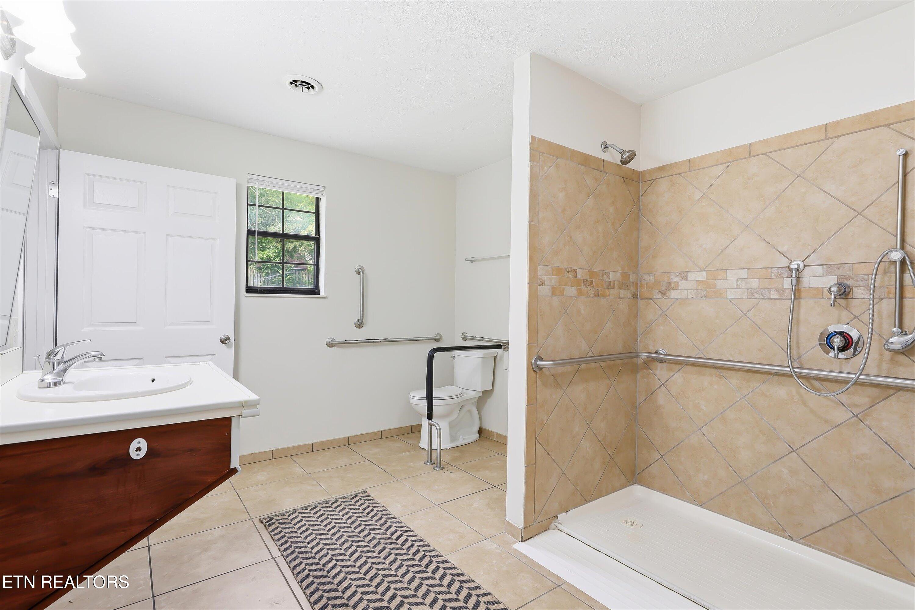 7417 Palmyra Drive Knoxville TN 37918