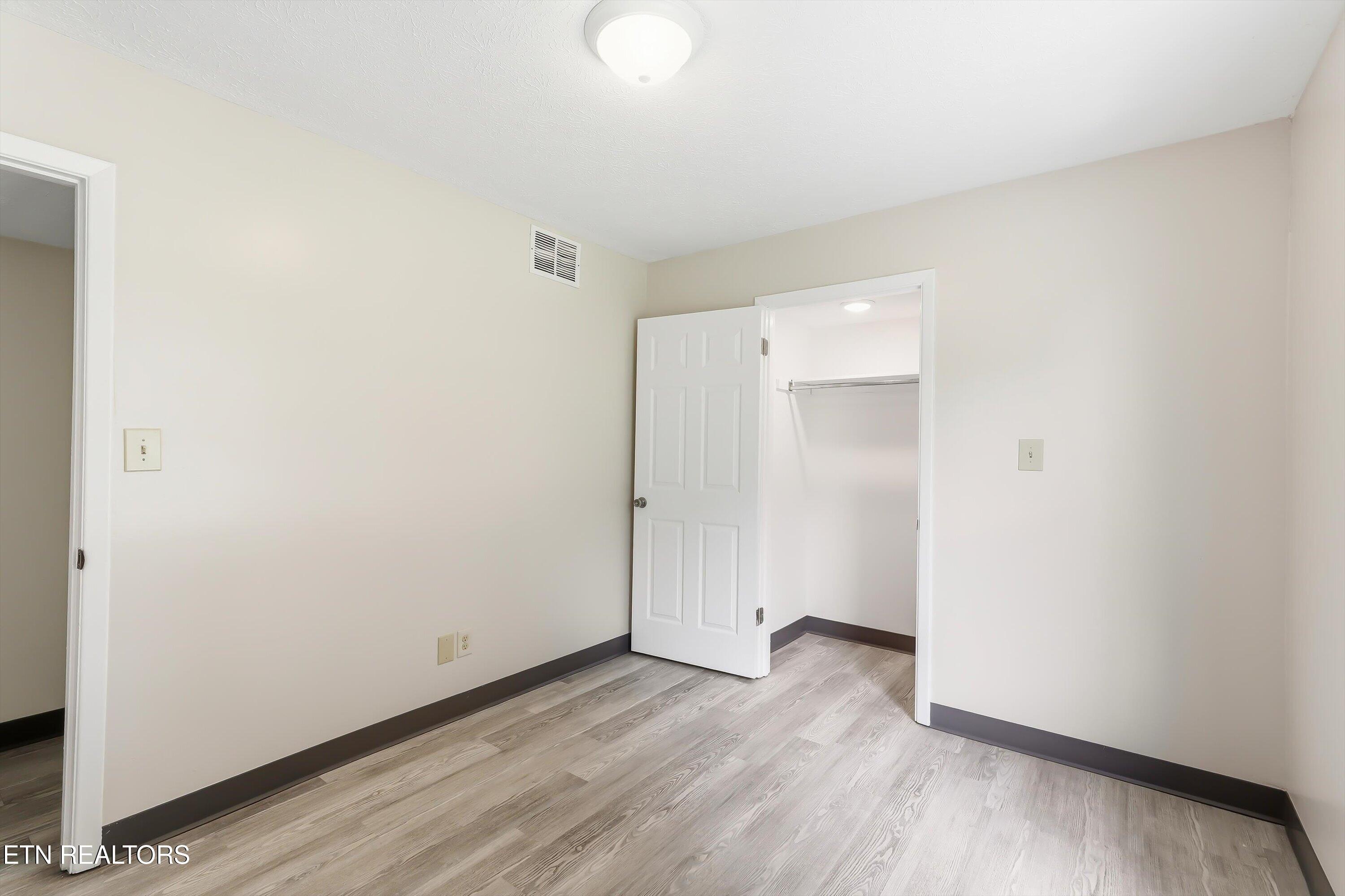 7417 Palmyra Drive Knoxville TN 37918