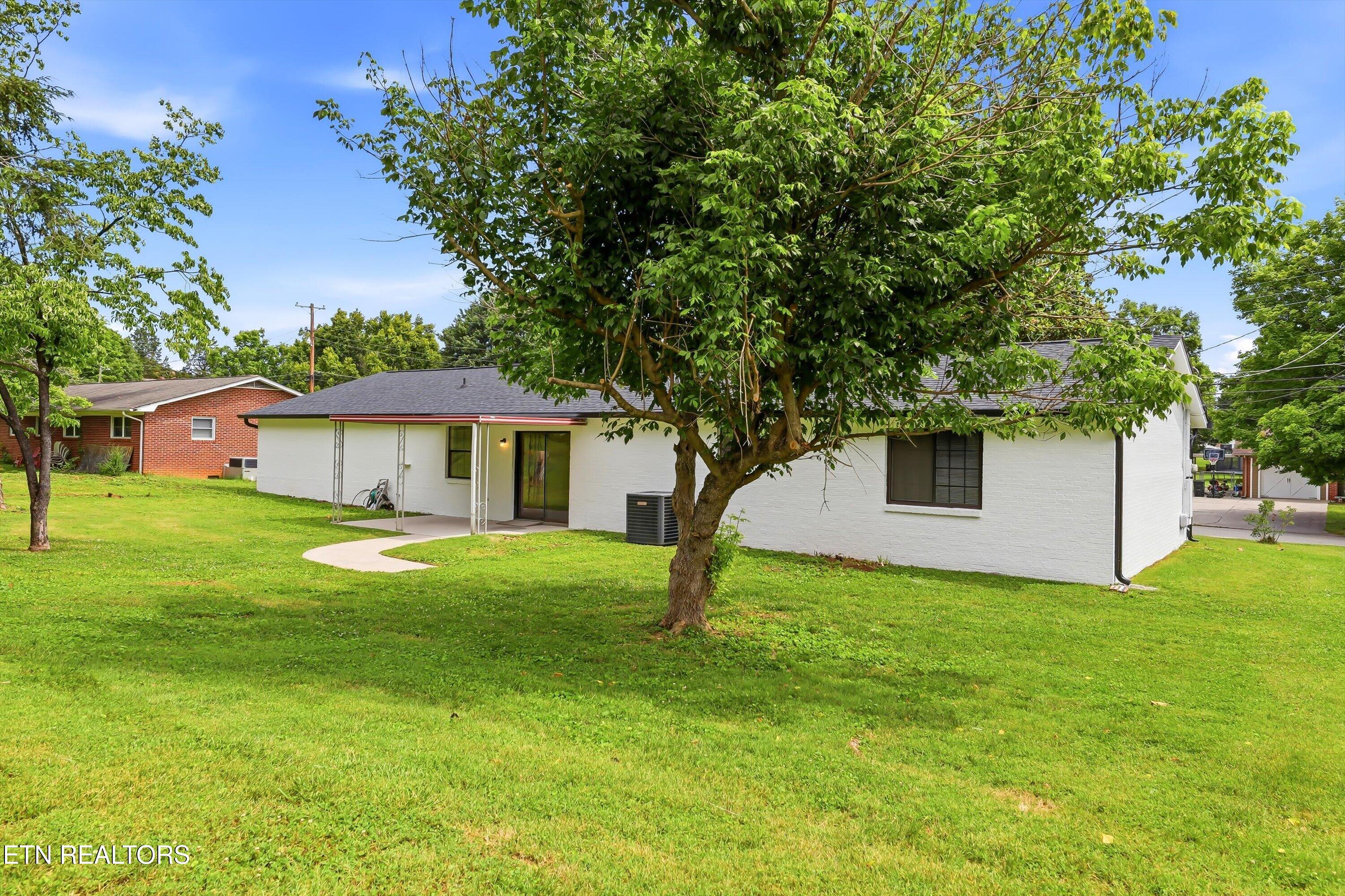 7417 Palmyra Drive Knoxville TN 37918