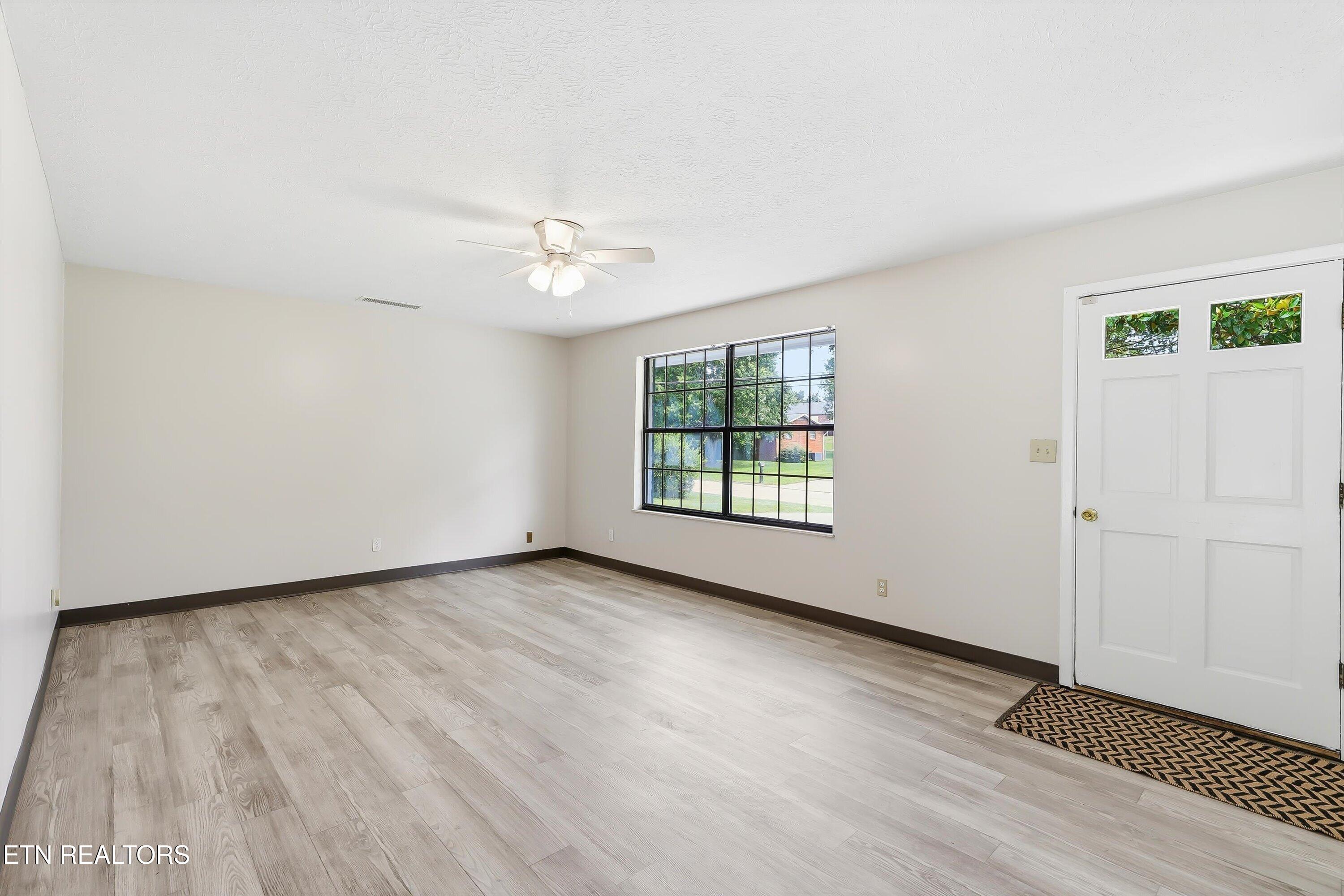7417 Palmyra Drive Knoxville TN 37918