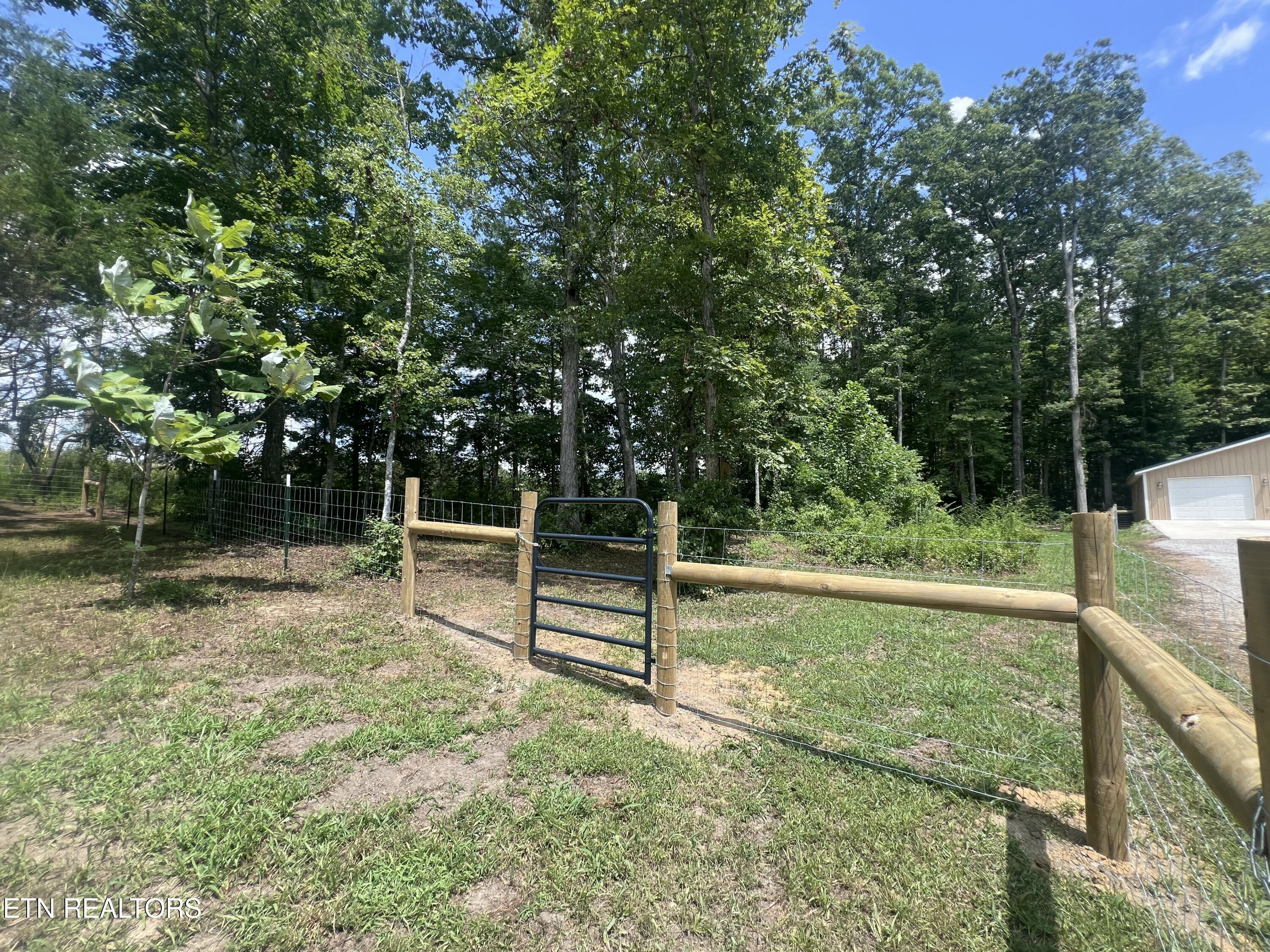 213 Indian Rock Trail Jamestown TN 38556
