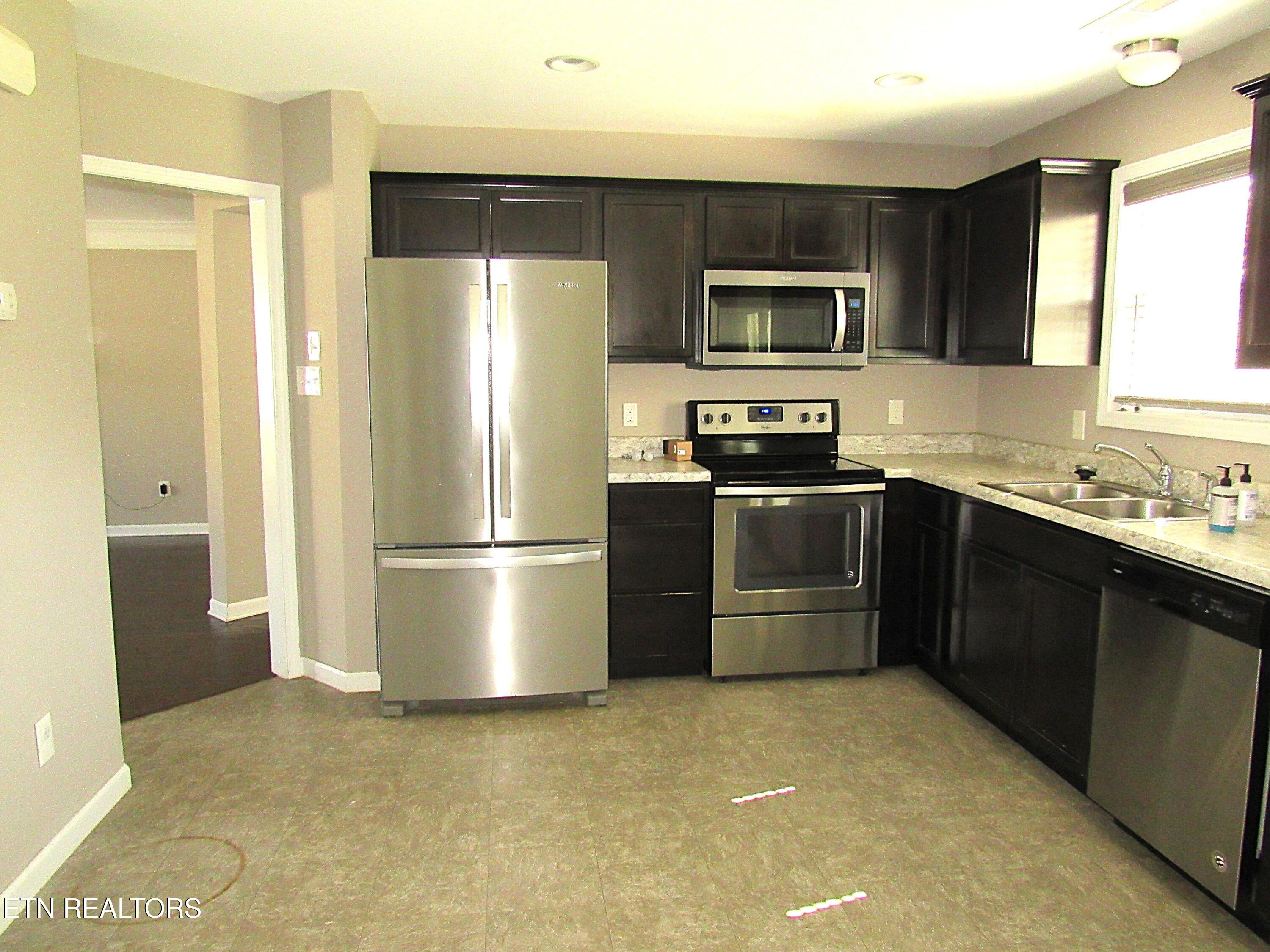 8116 Cambridge Reserve Drive Knoxville TN 37924