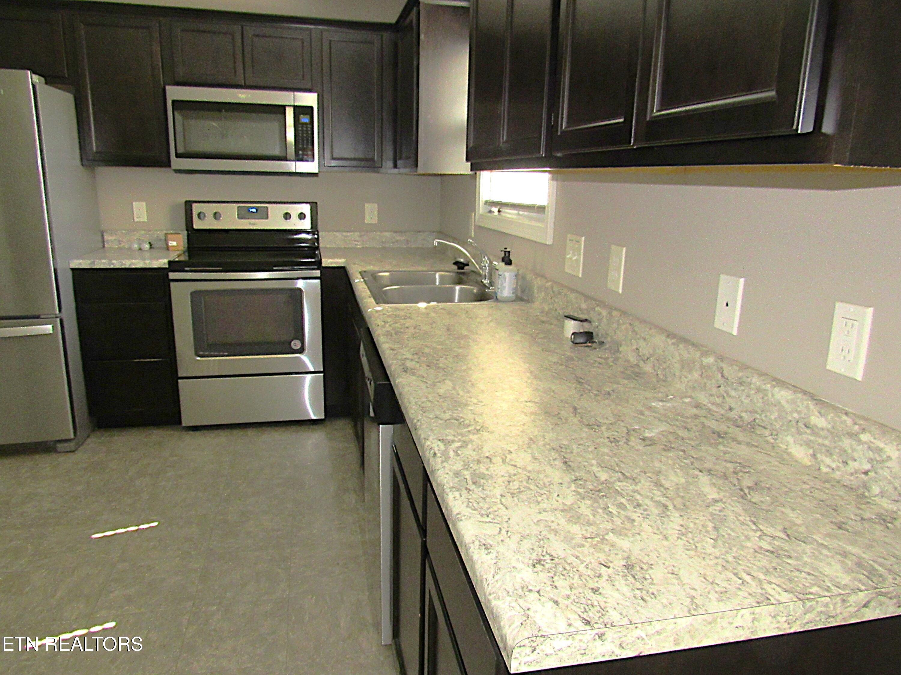 8116 Cambridge Reserve Drive Knoxville TN 37924