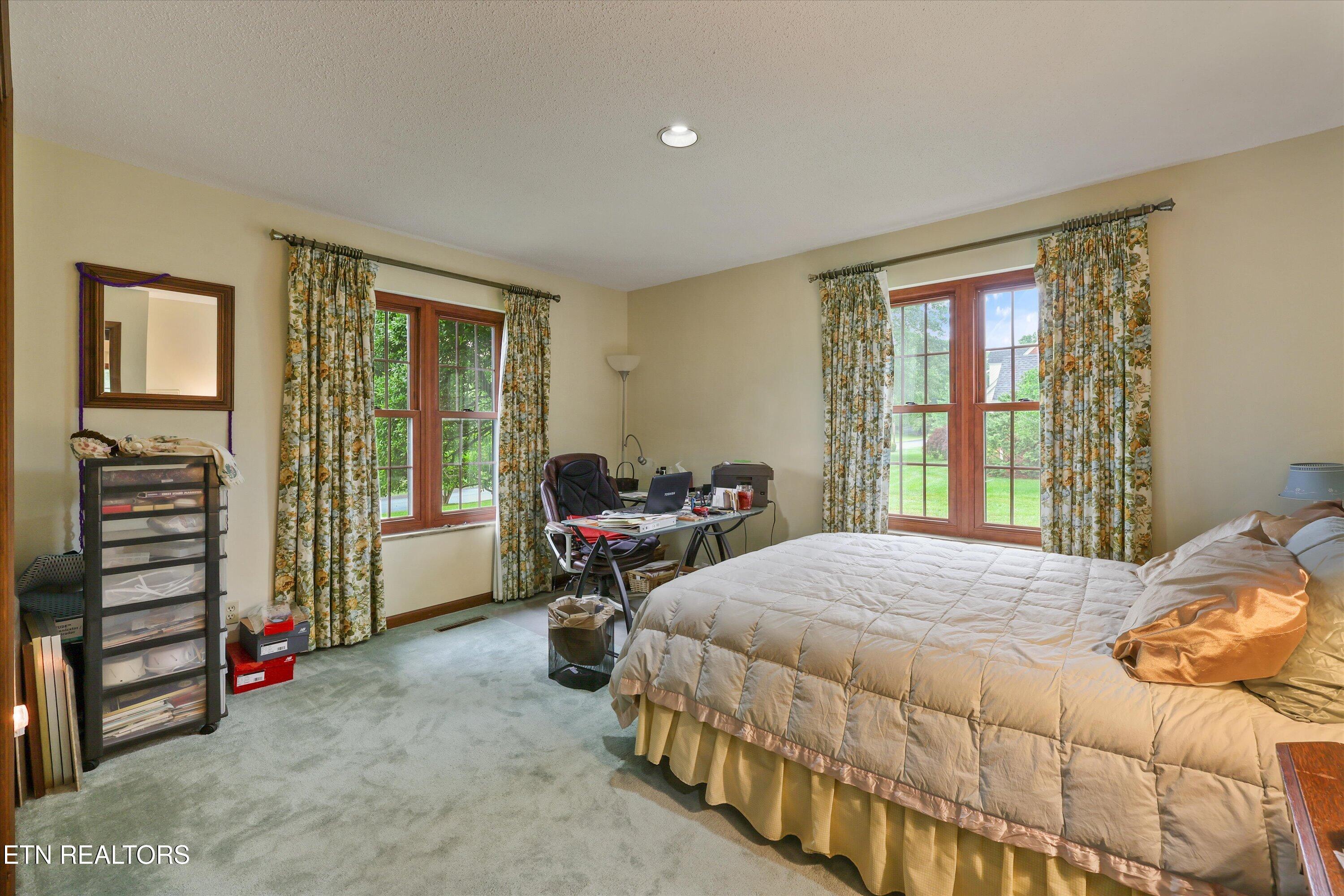 944 S Briarcliff Circle Maryville TN 37803