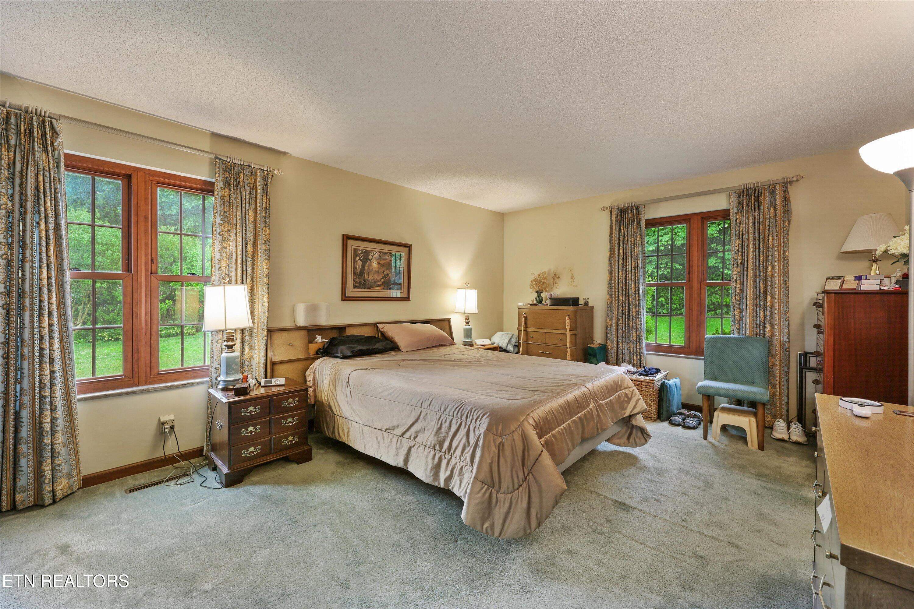 944 S Briarcliff Circle Maryville TN 37803