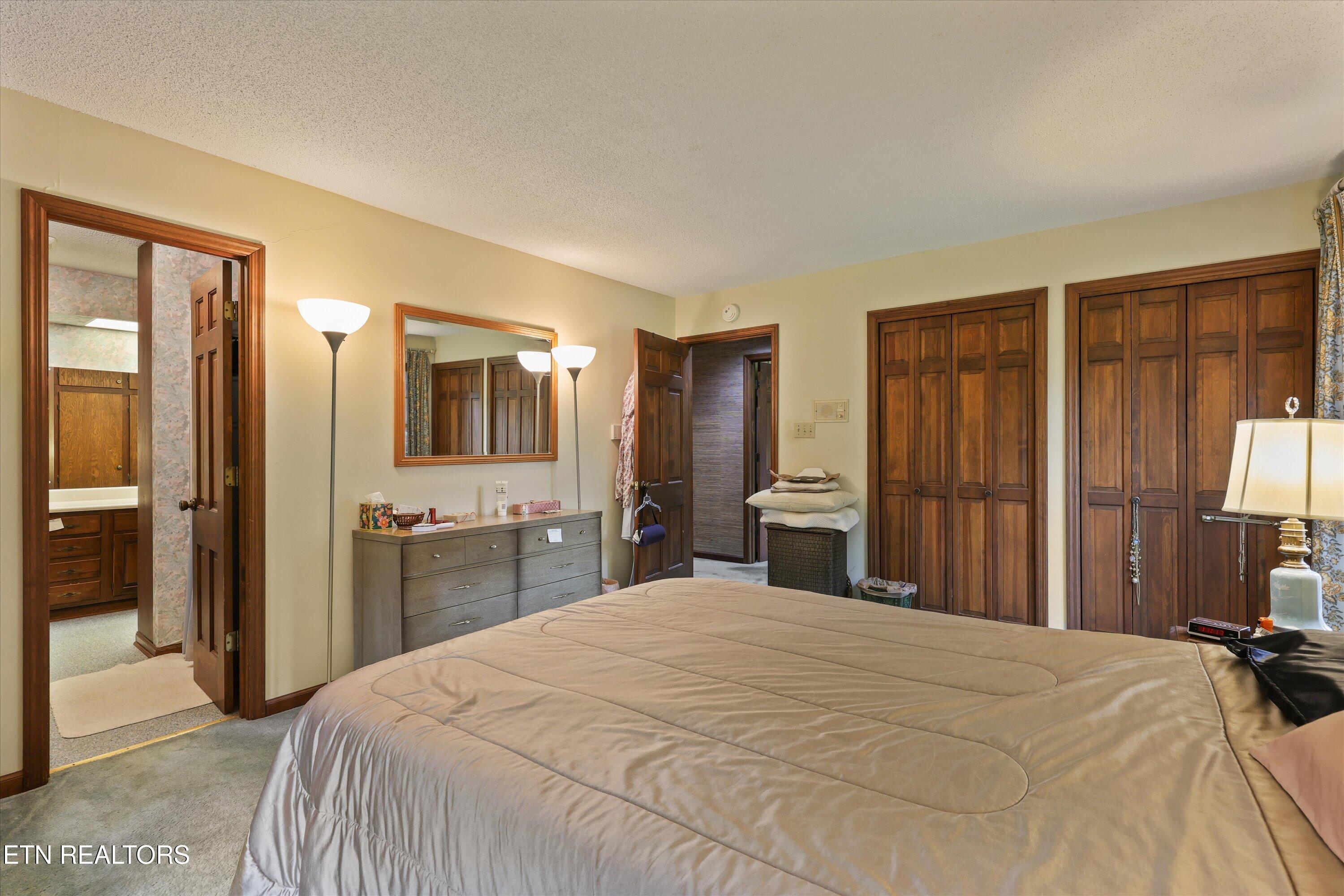 944 S Briarcliff Circle Maryville TN 37803