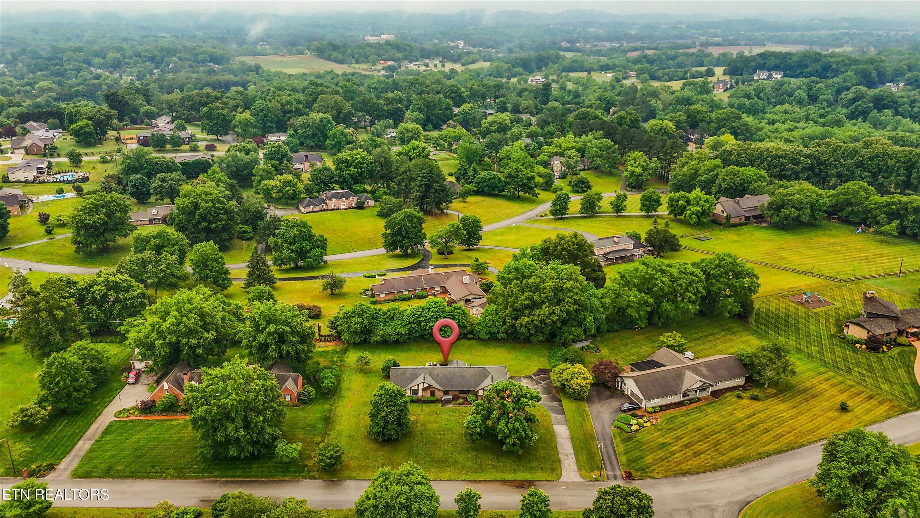 944 S Briarcliff Circle Maryville TN 37803
