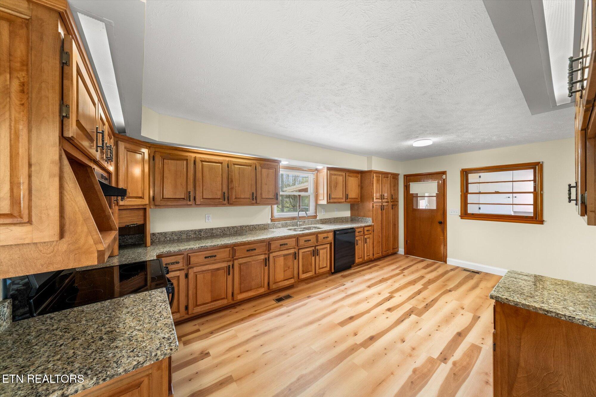 405 Mason Lane Loudon TN 37774