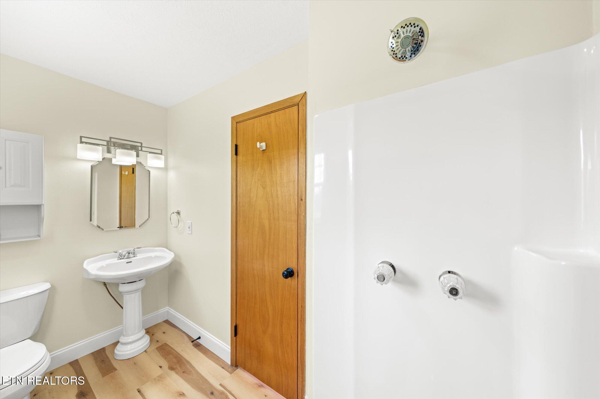 405 Mason Lane Loudon TN 37774