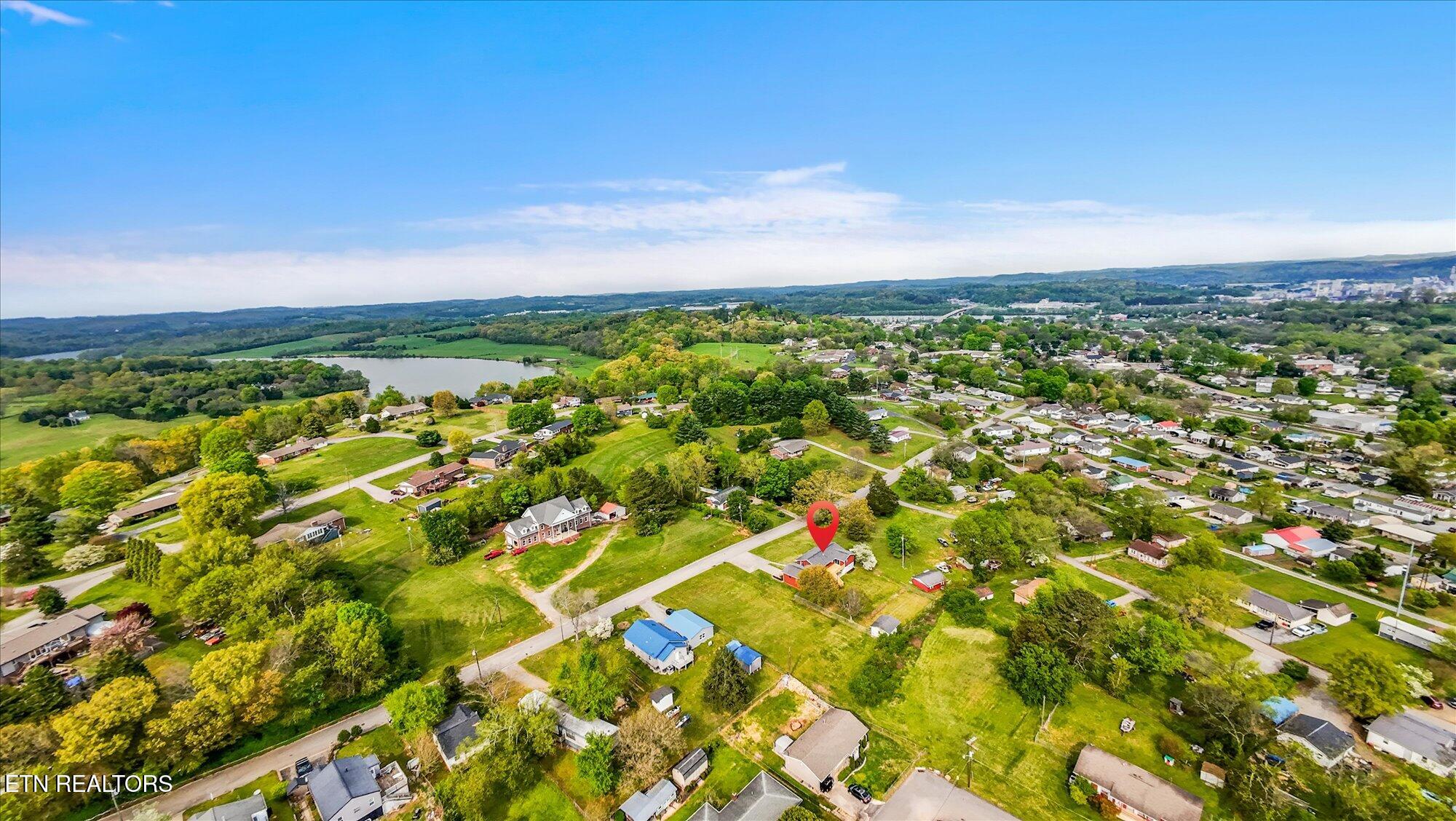 405 Mason Lane Loudon TN 37774