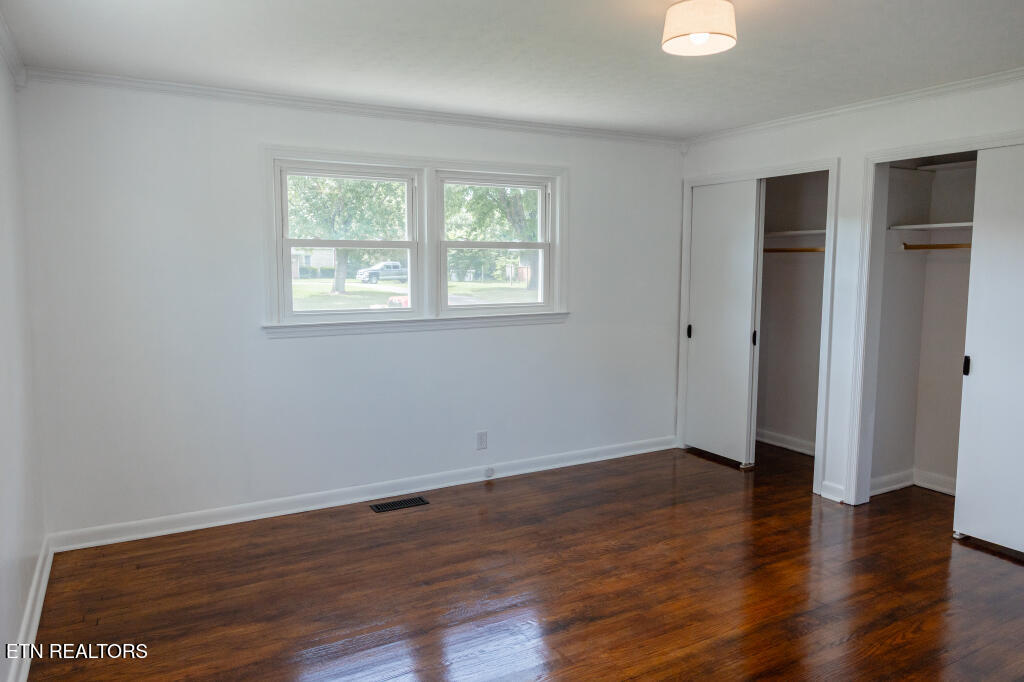 1512 Monterey Avenue Kingsport TN 37664