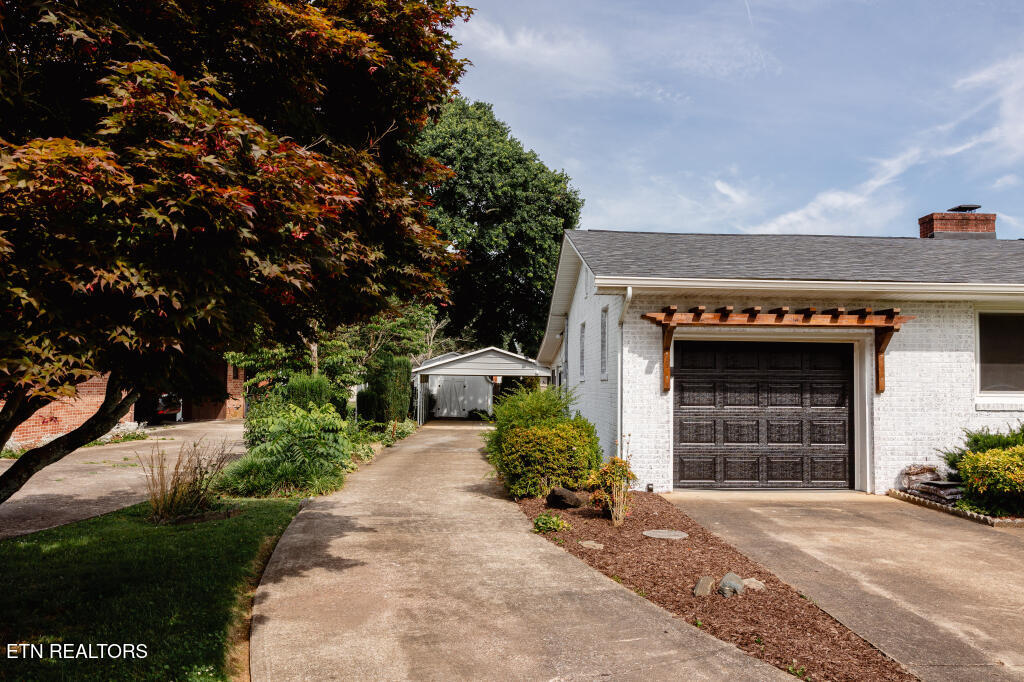 1512 Monterey Avenue Kingsport TN 37664