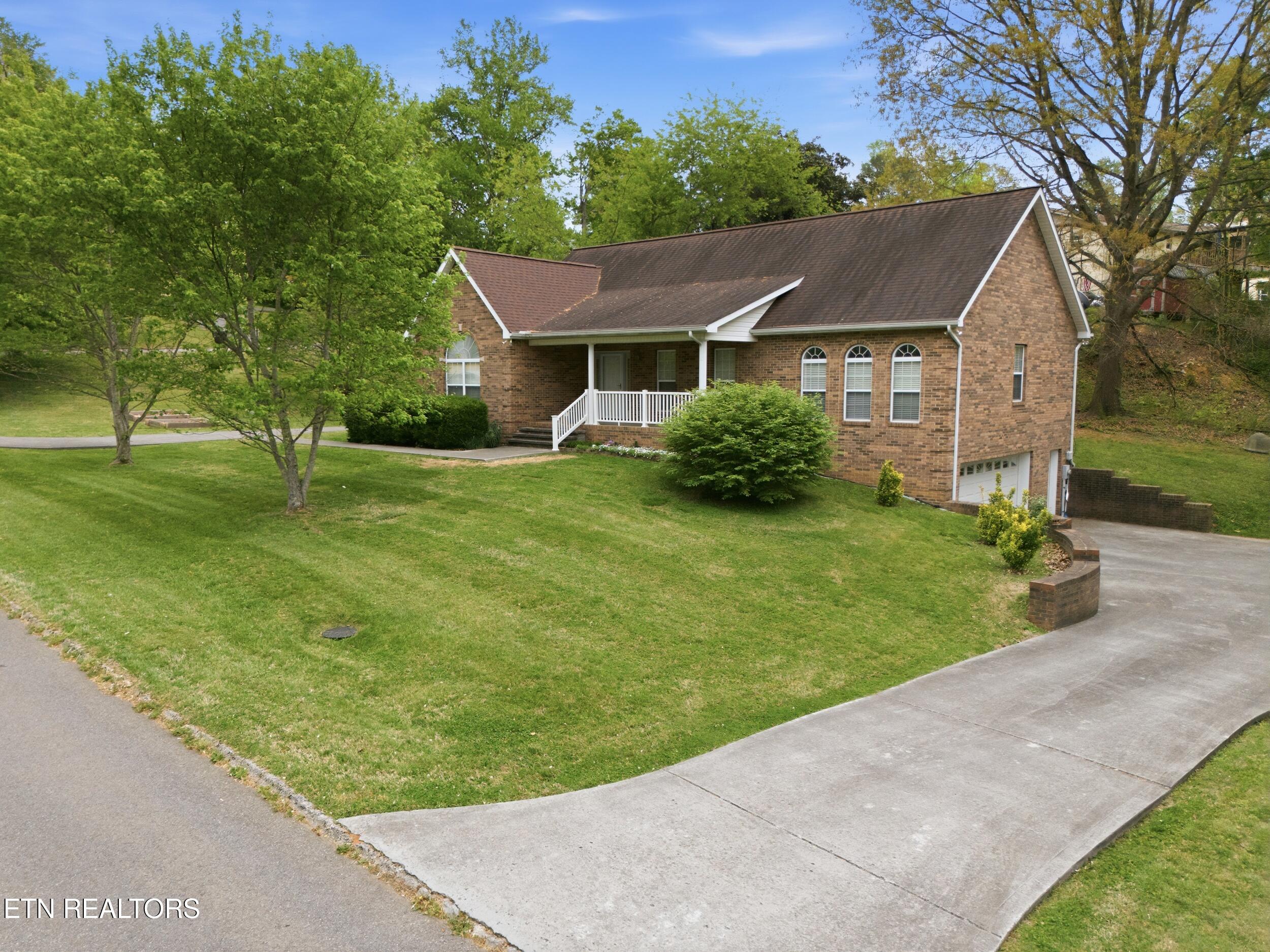 1222 Ponderosa Drive Powell TN 37849