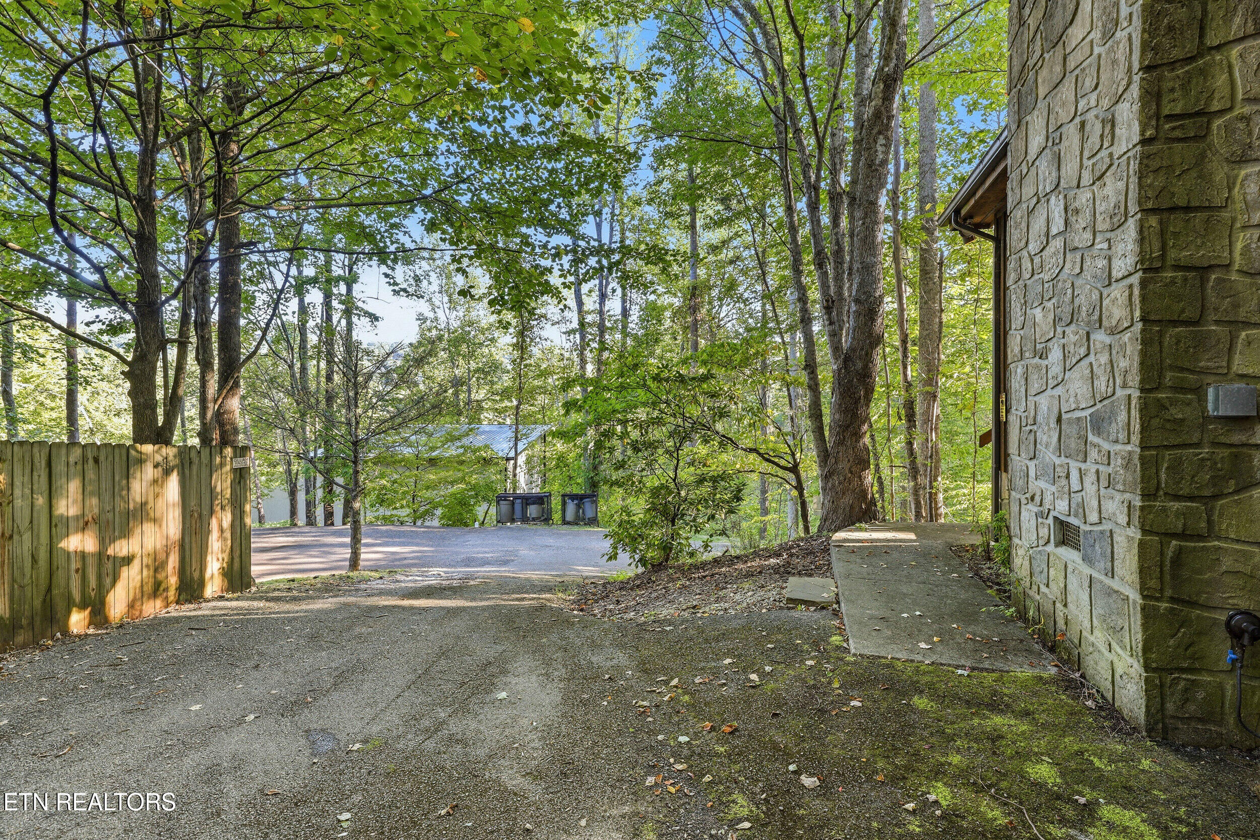 507 Eagle Trail Gatlinburg TN 37738