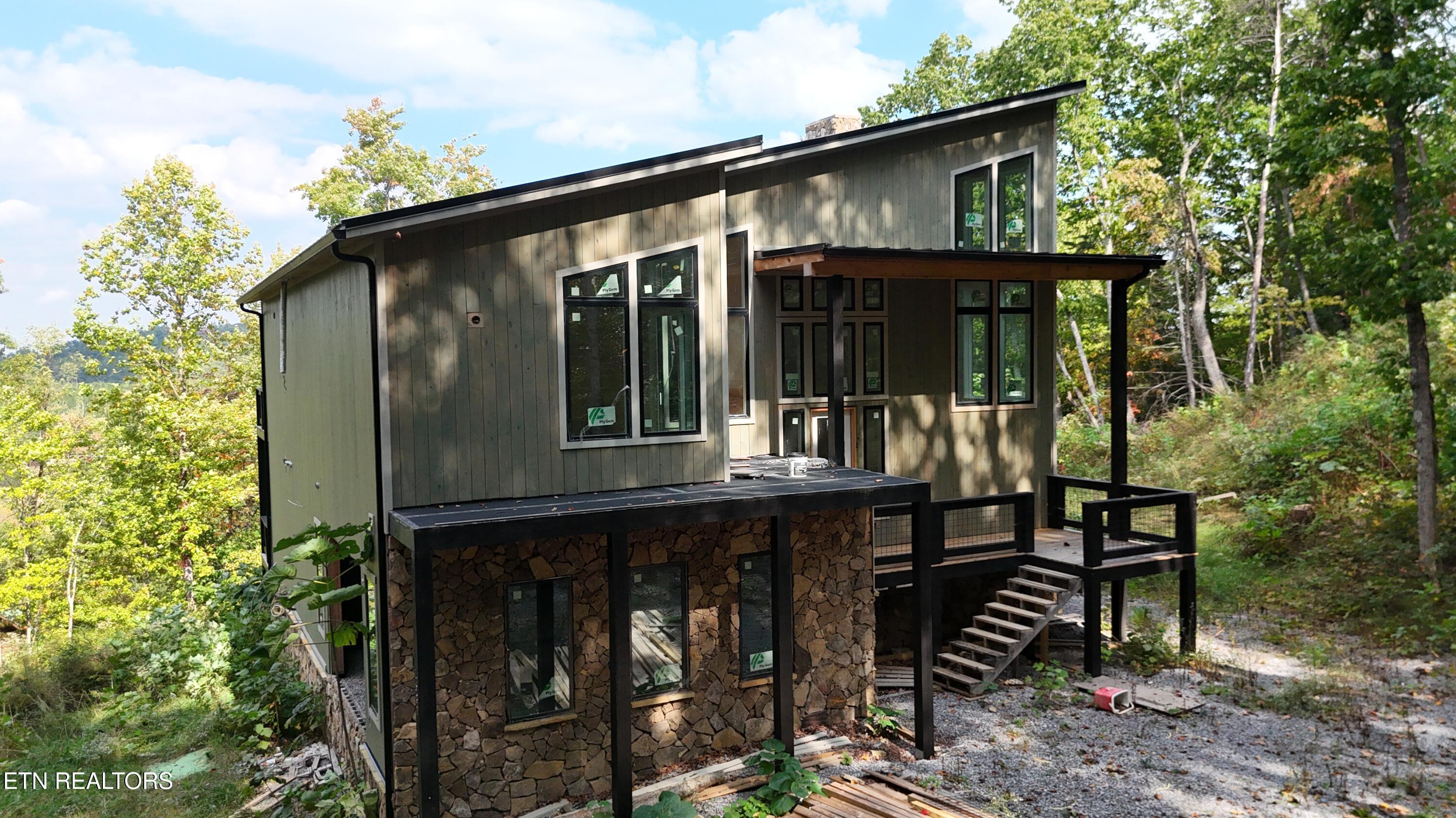 1637 Bench Mountain Way Sevierville TN 37862