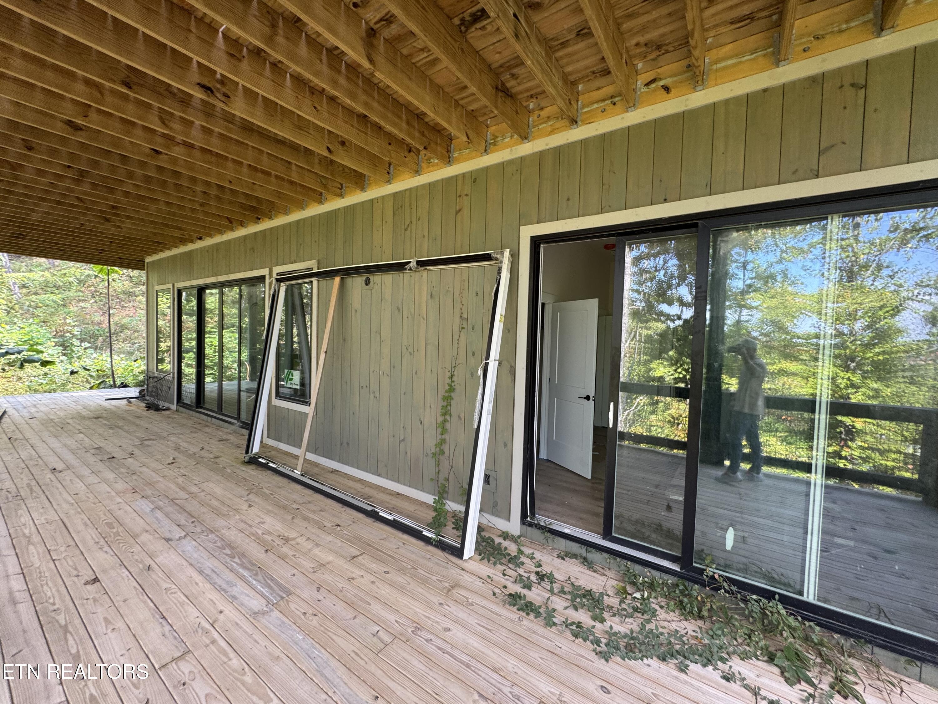 1637 Bench Mountain Way Sevierville TN 37862
