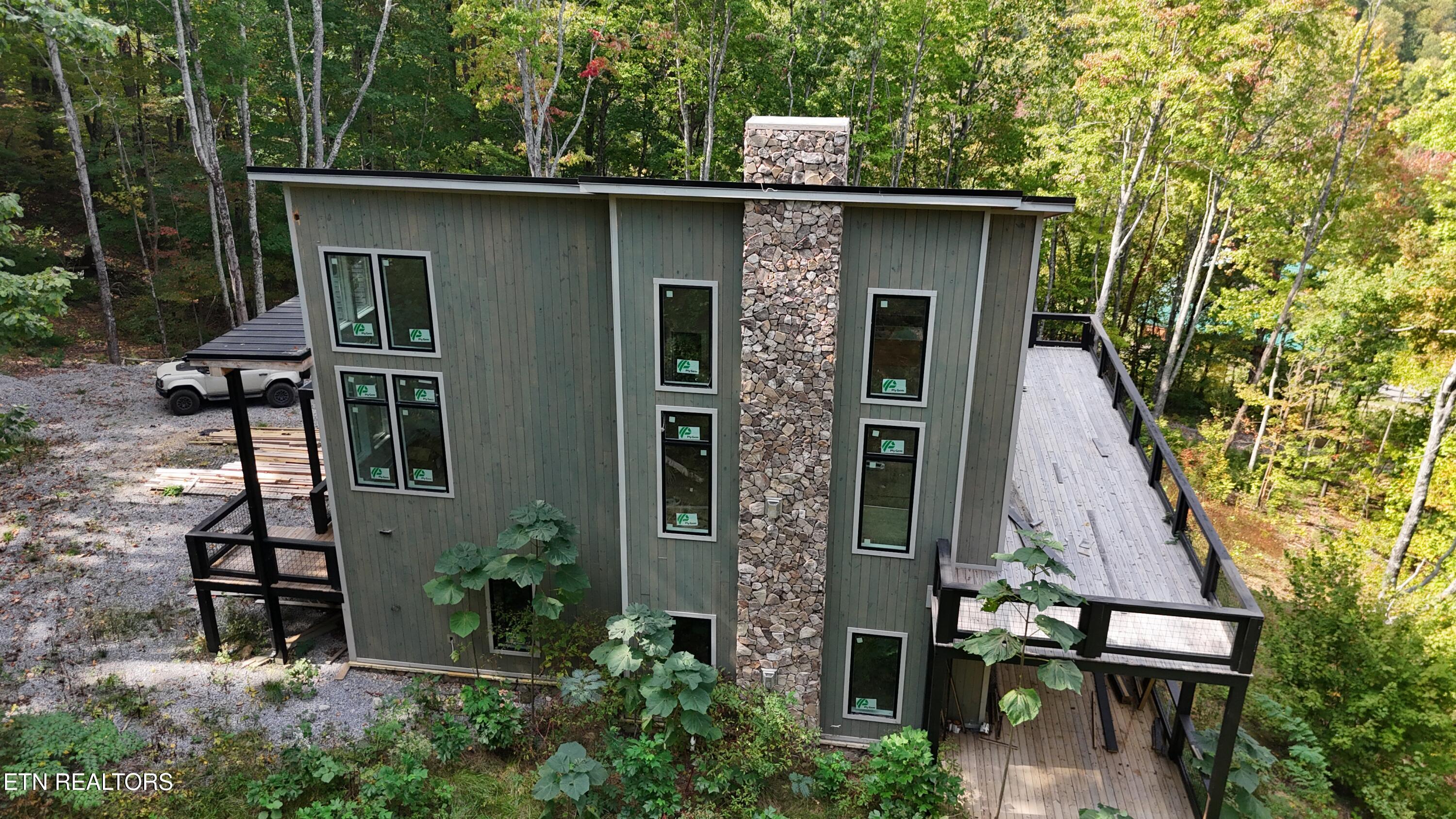 1637 Bench Mountain Way Sevierville TN 37862