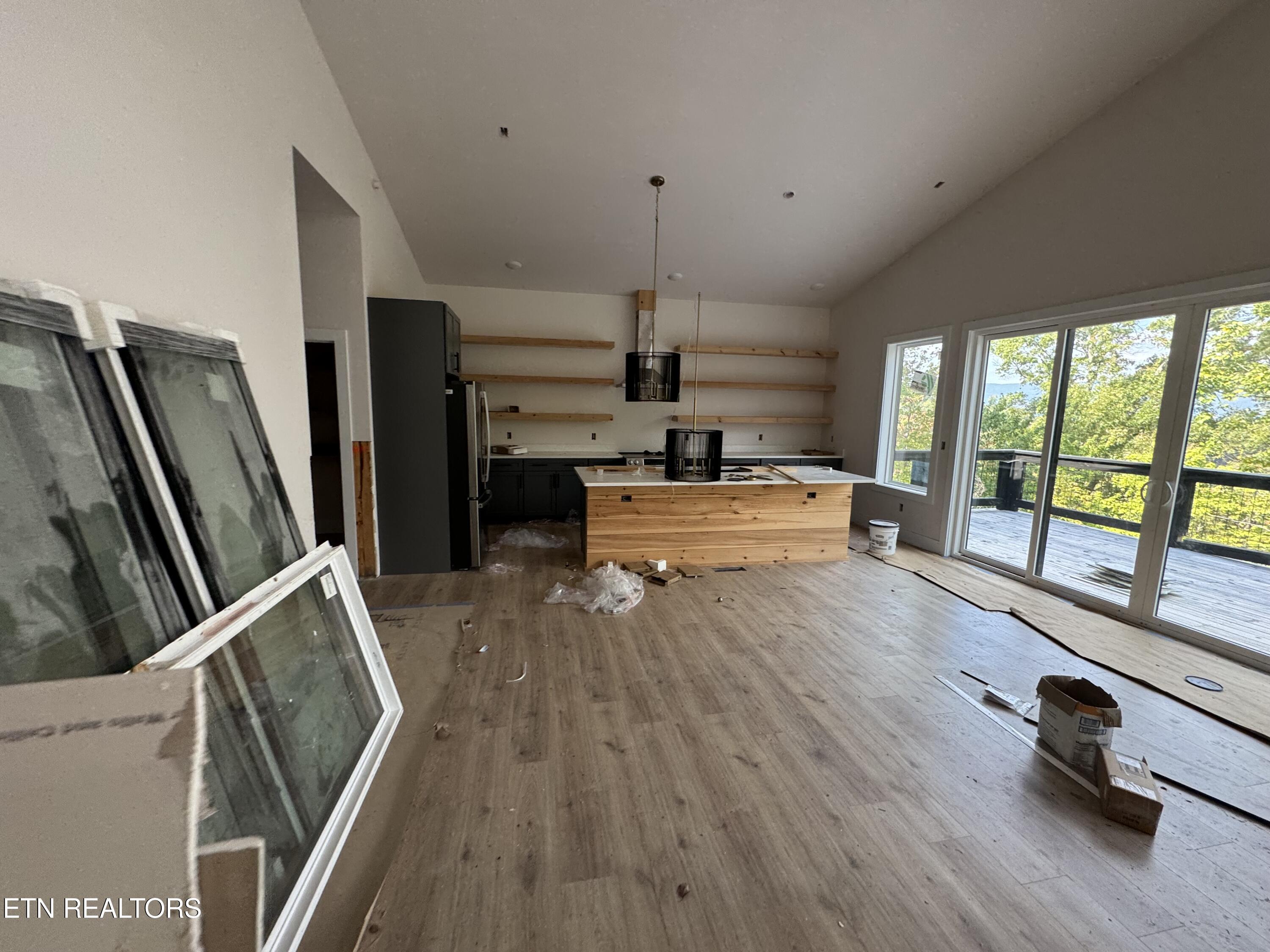 1637 Bench Mountain Way Sevierville TN 37862