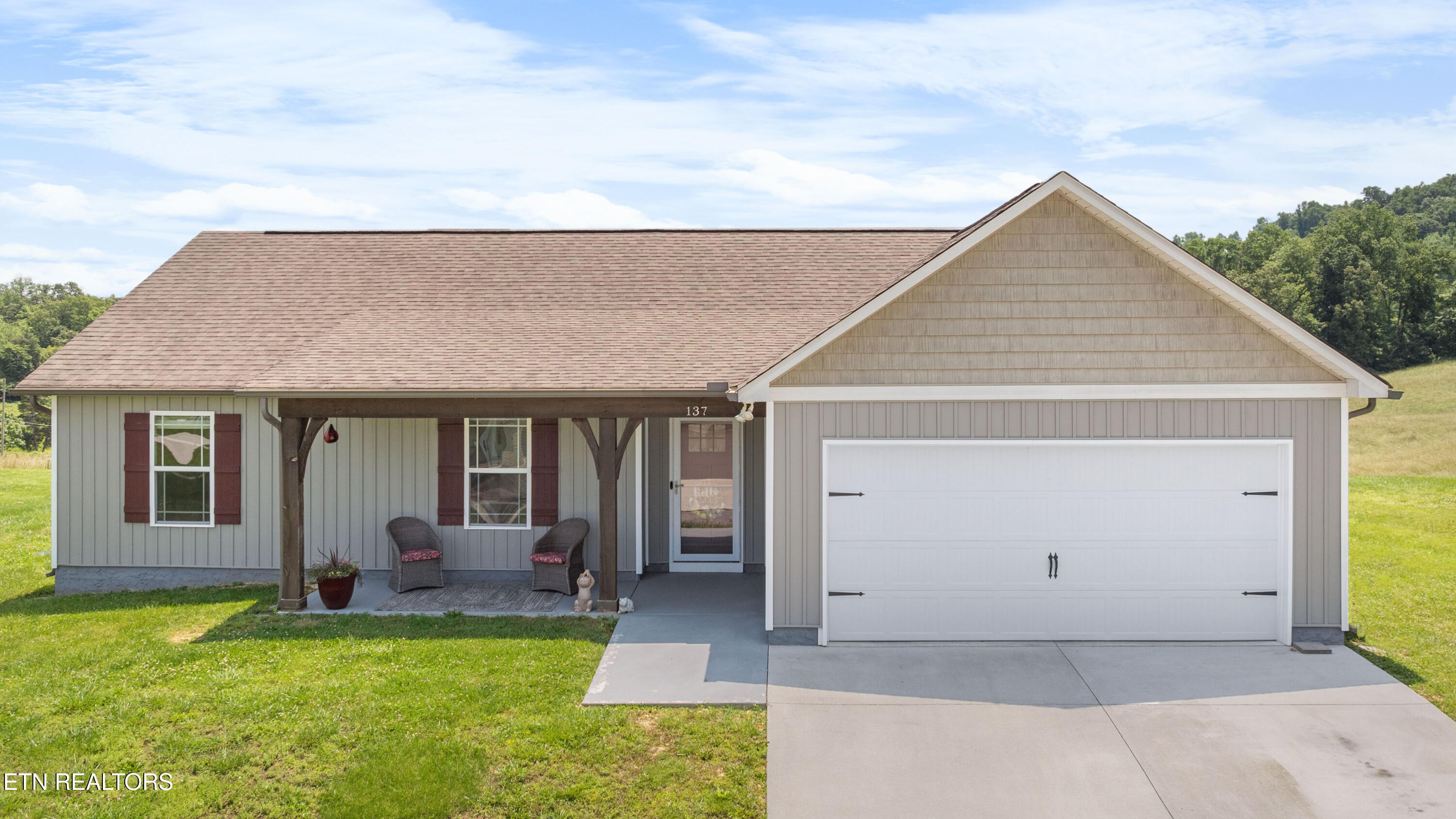 137 Storm Lane Jacksboro TN 37757