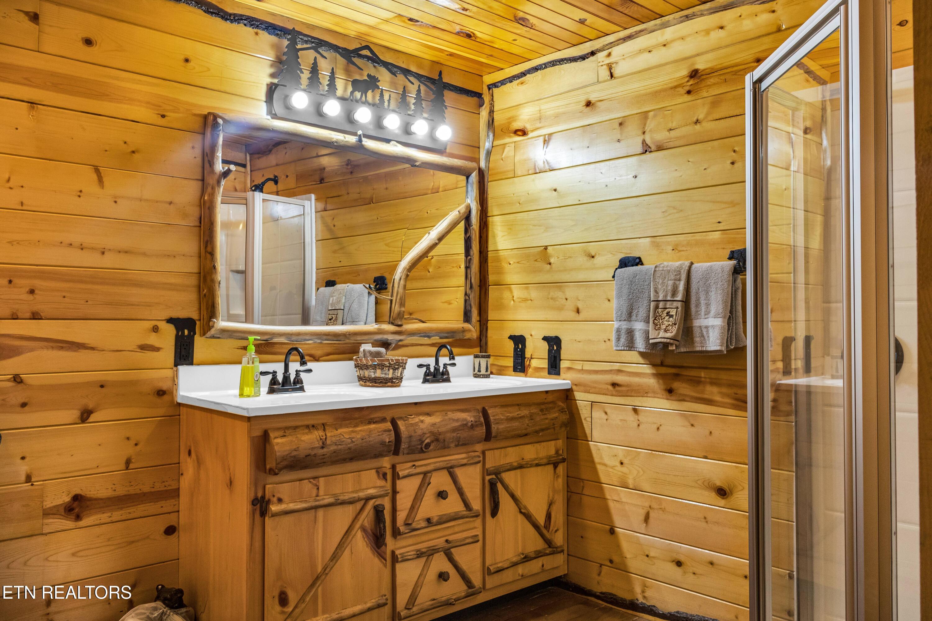 1012 Highway 165 Tellico Plains TN 37385