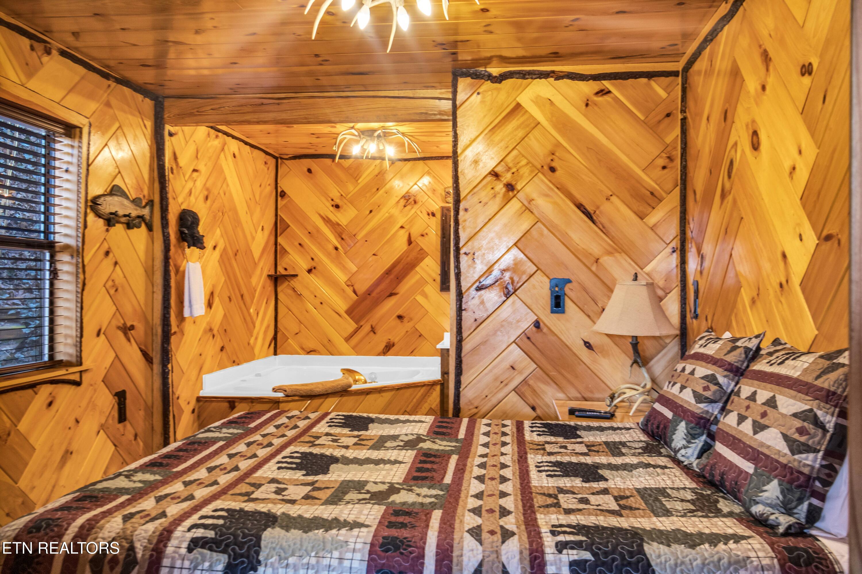 1012 Highway 165 Tellico Plains TN 37385