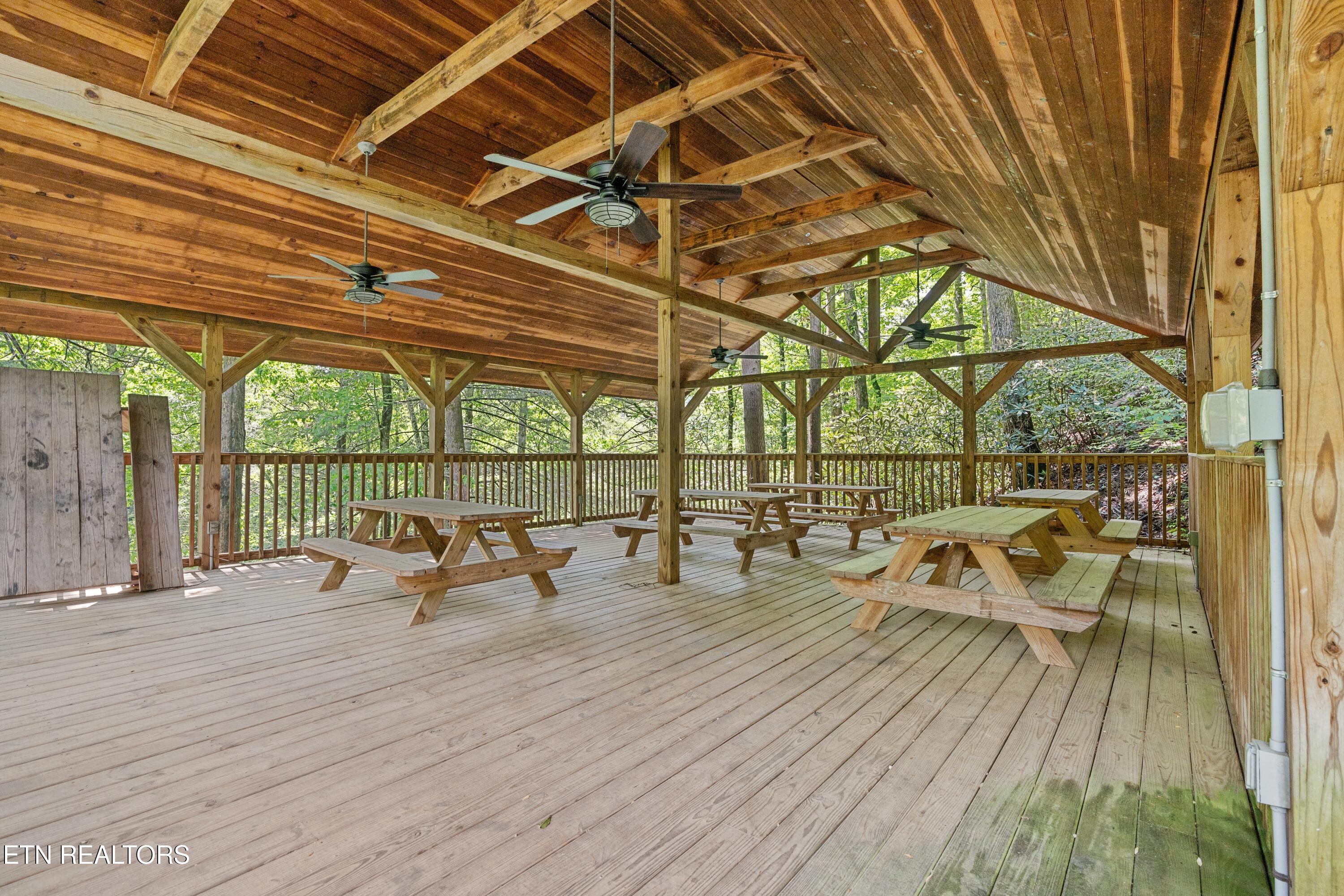 1695 Misty Hollow Way Gatlinburg TN 37738